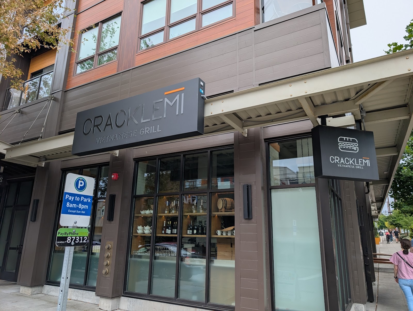 CrackleMi - Vietnamese Grill: the place