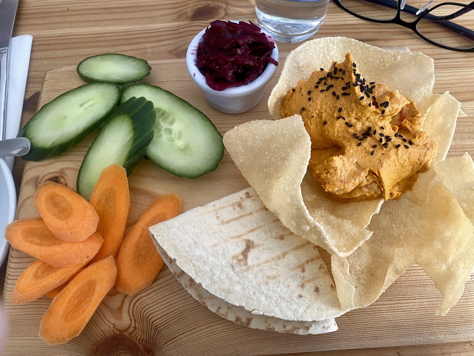 The Sly Fox: food & drinks