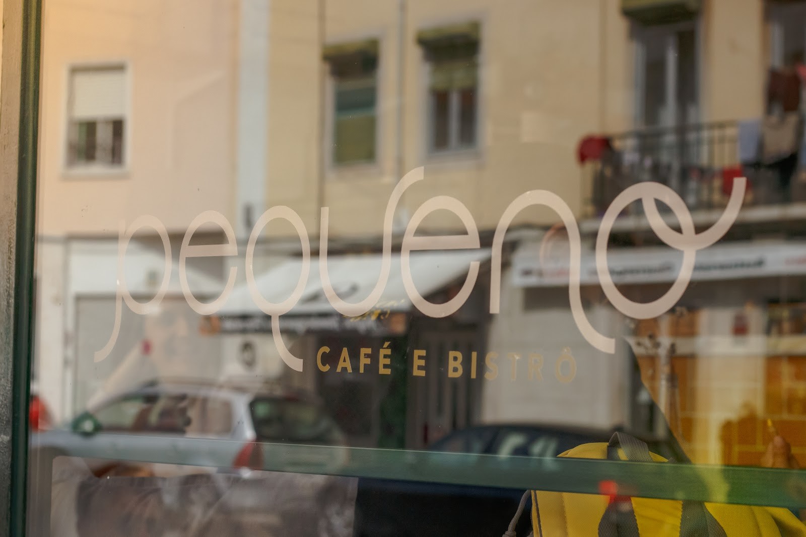 Pequeno Café e Bistrô - Arroios: the place