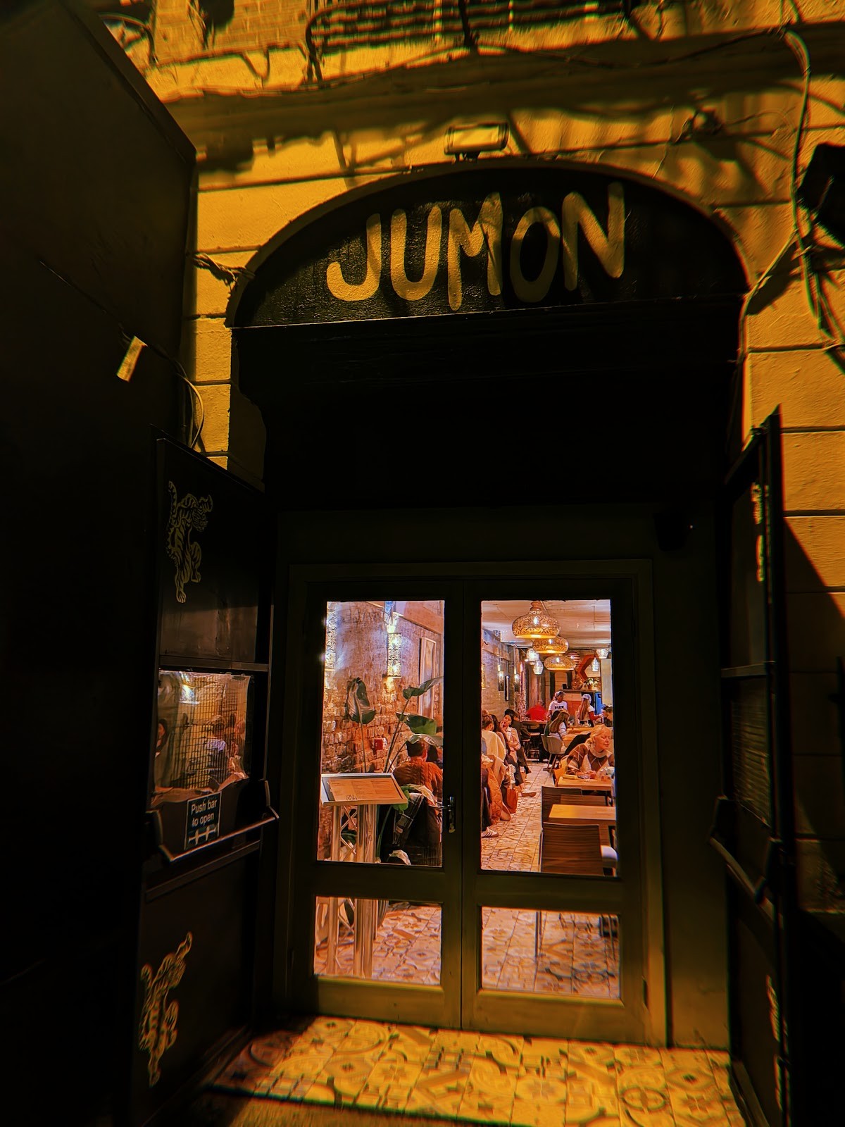Jumon: the place
