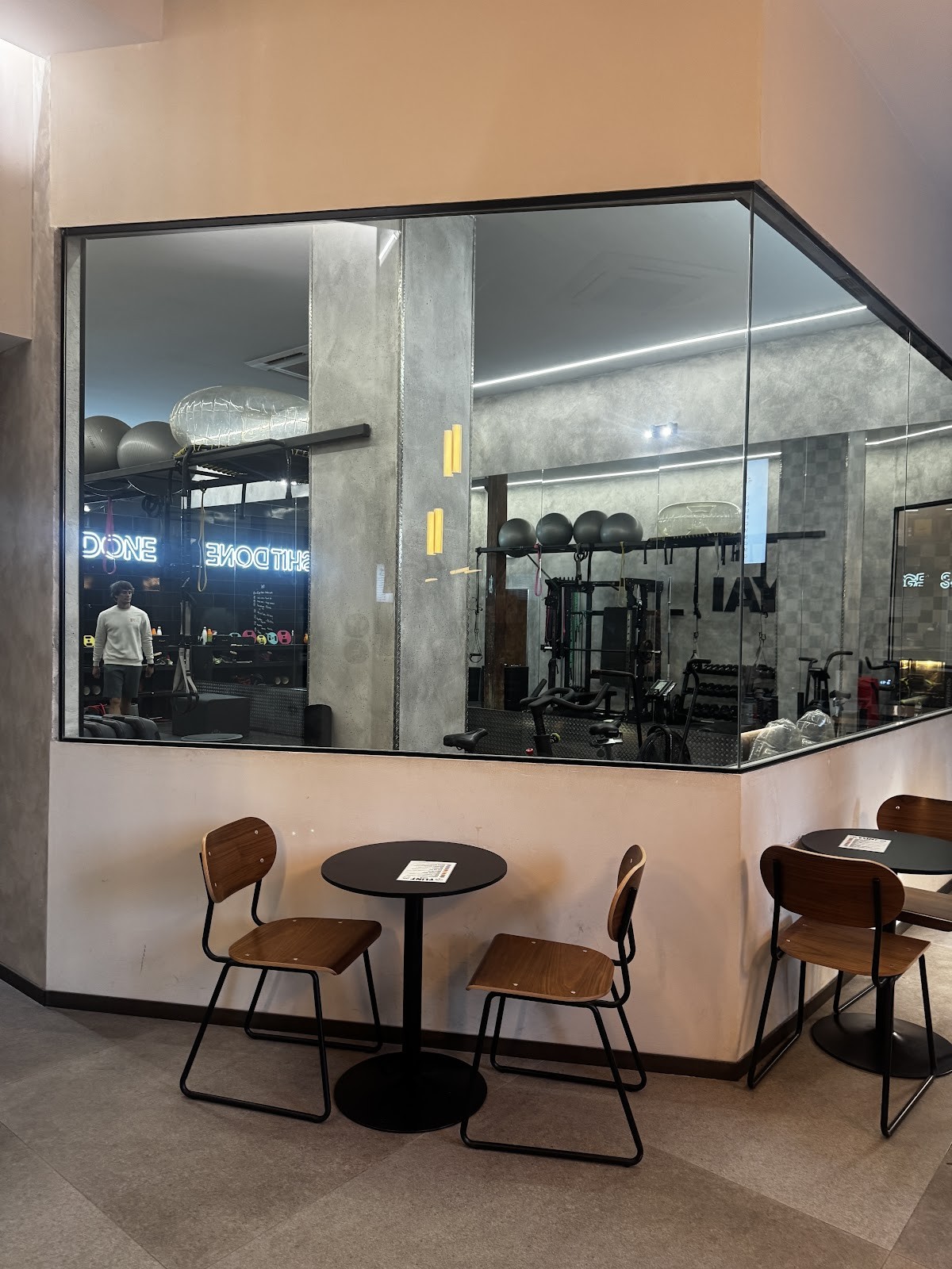 Flint café: the place
