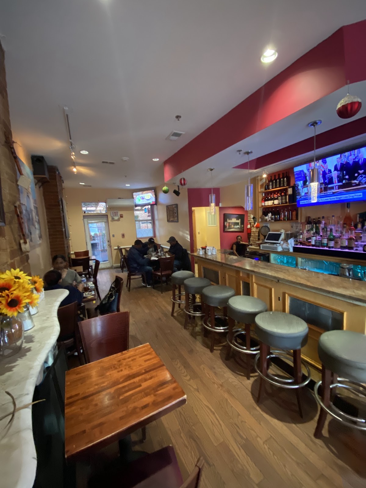 Chercher Ethiopian Restaurant & Mart: the place