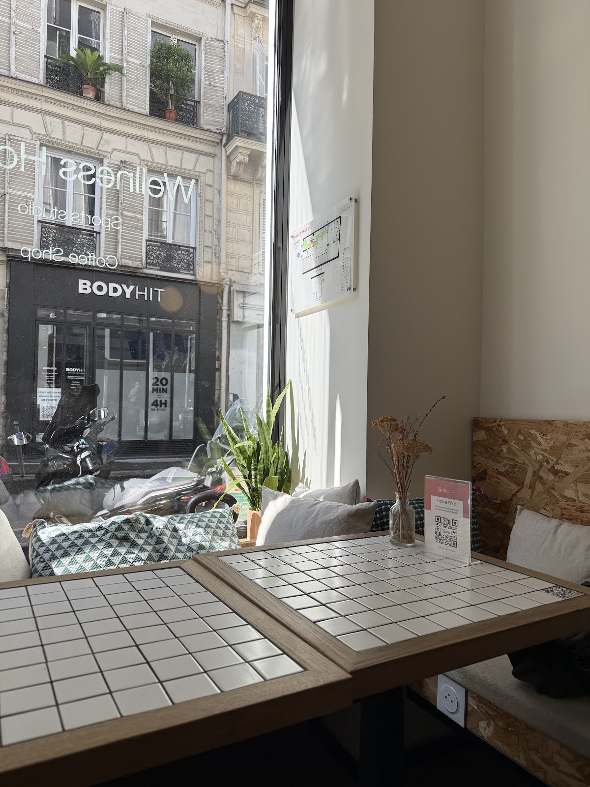 Slowe Wellness House | Bonne Nouvelle: the place
