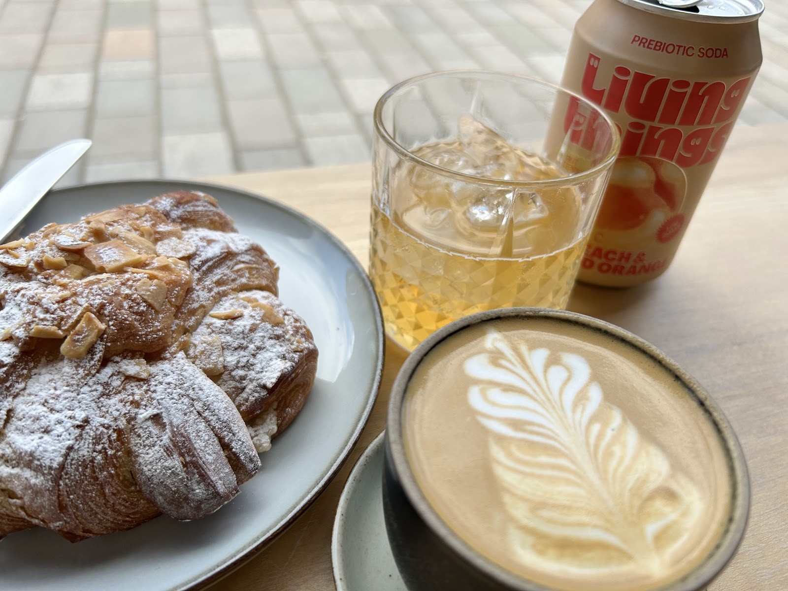 Frankie Coffee: food & drinks