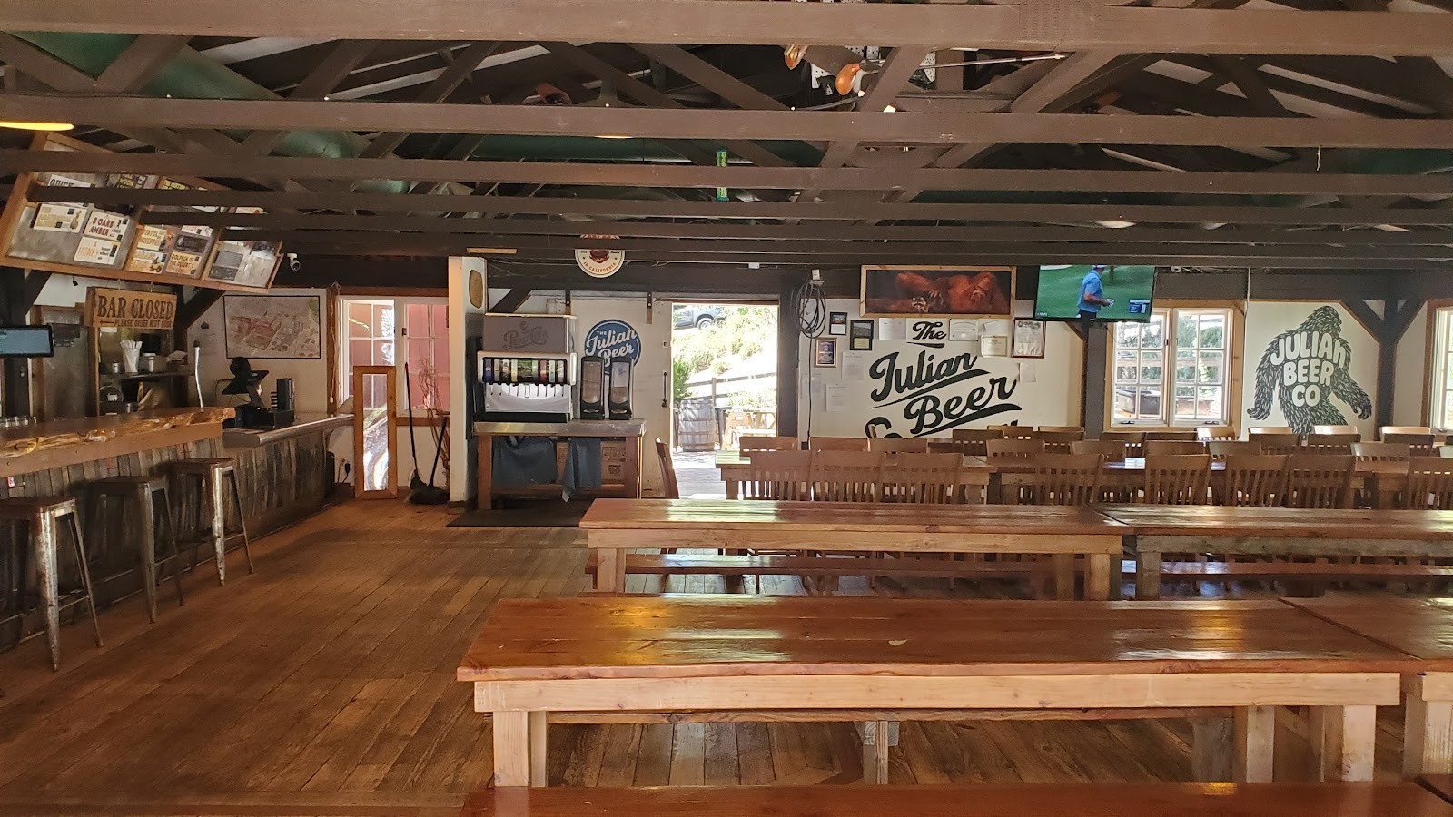 Julian Beer Co.: the place