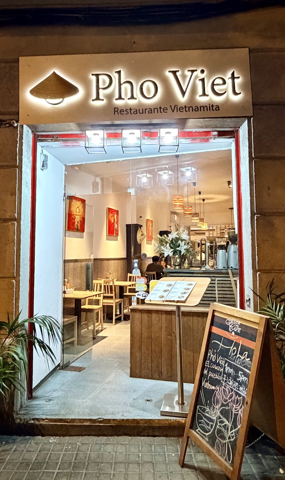 Pho Viet: the place