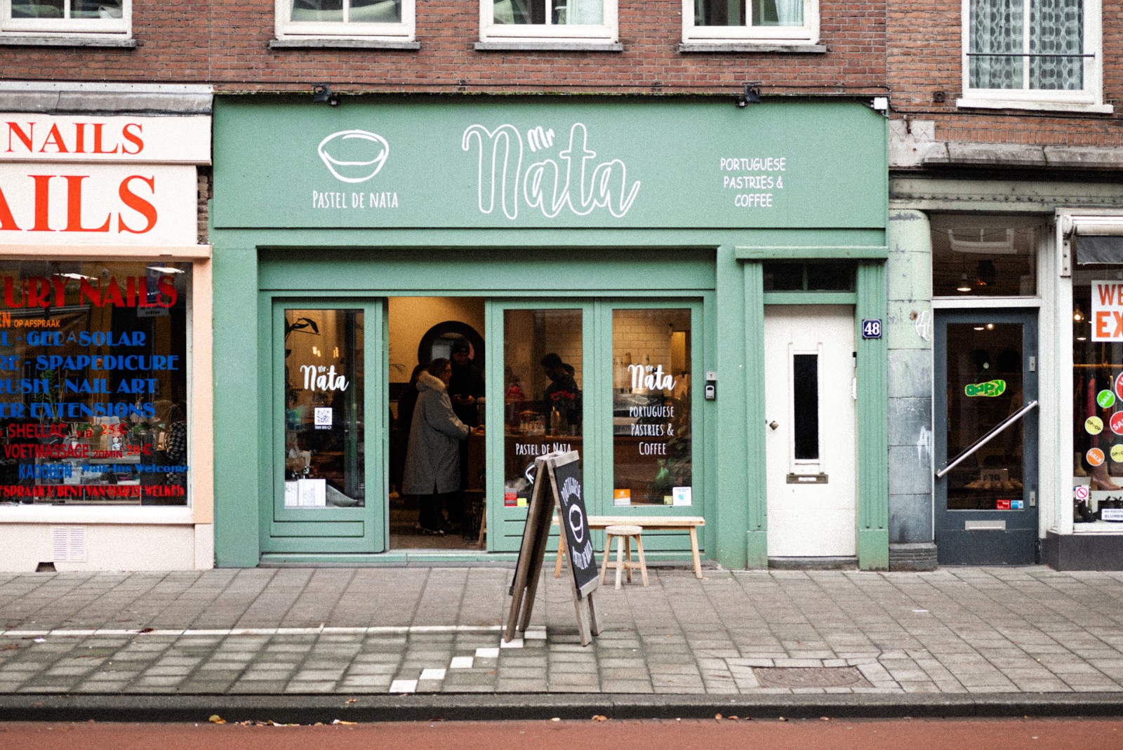Mister NATA | Van Woustraat: the place