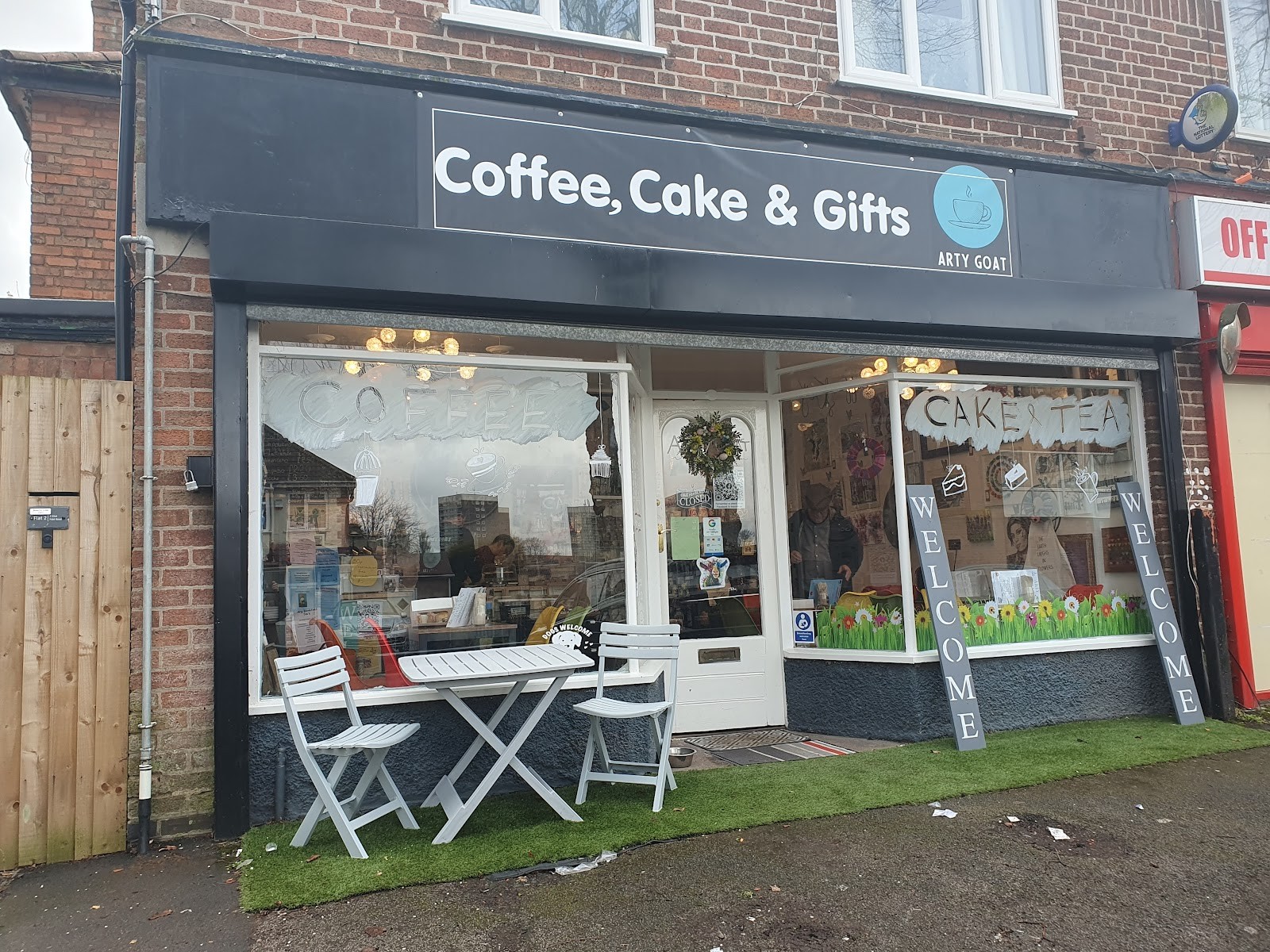 Arty Goat Cafe: the place