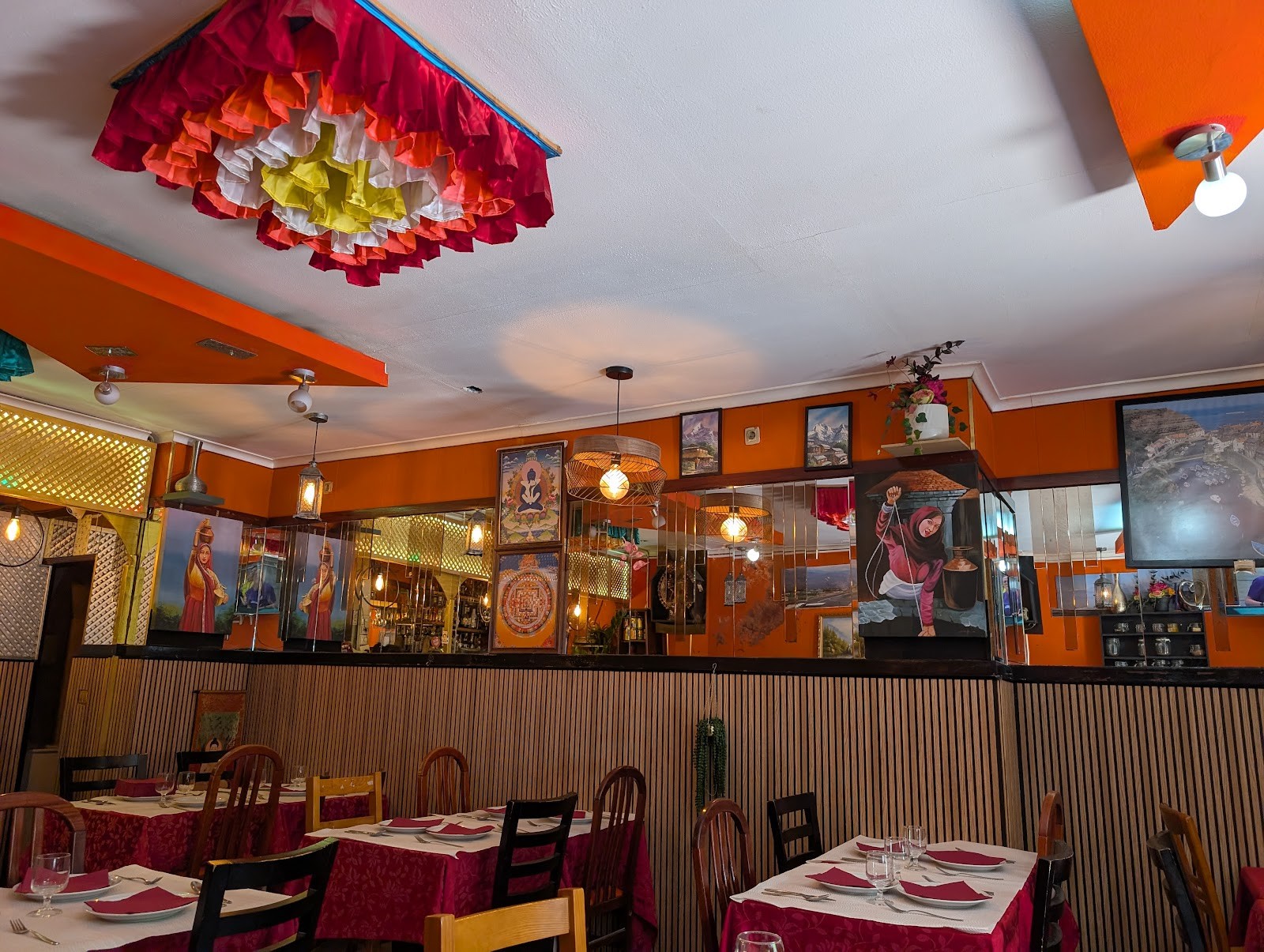 Olá Nepal -Marques -Indian restaurant: the place