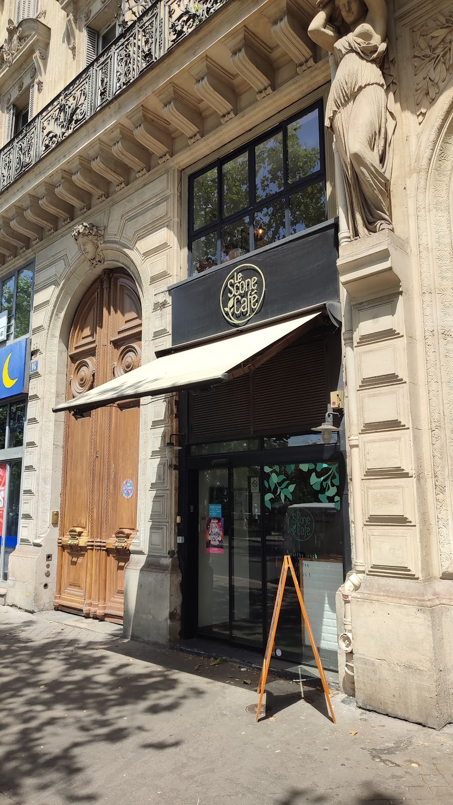 Le Scone Café - Restaurant Paris 1: the place