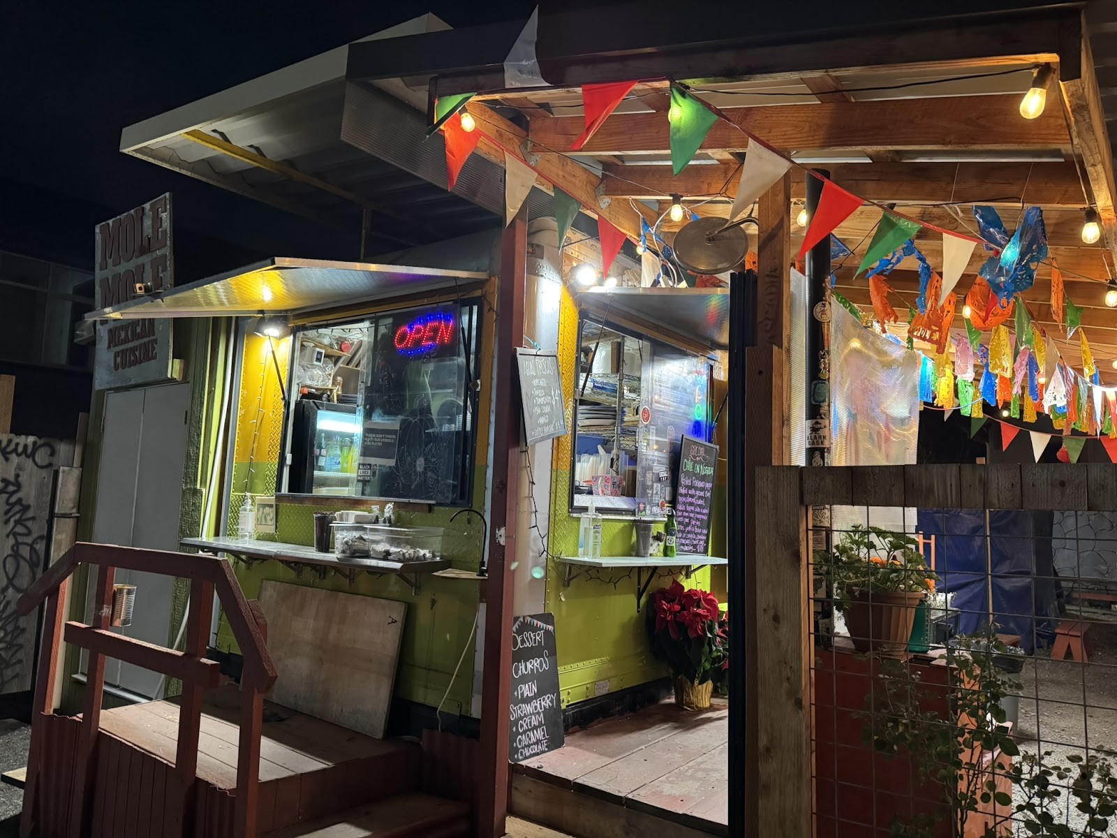 Mole Mole Mexican Cuisine: the place