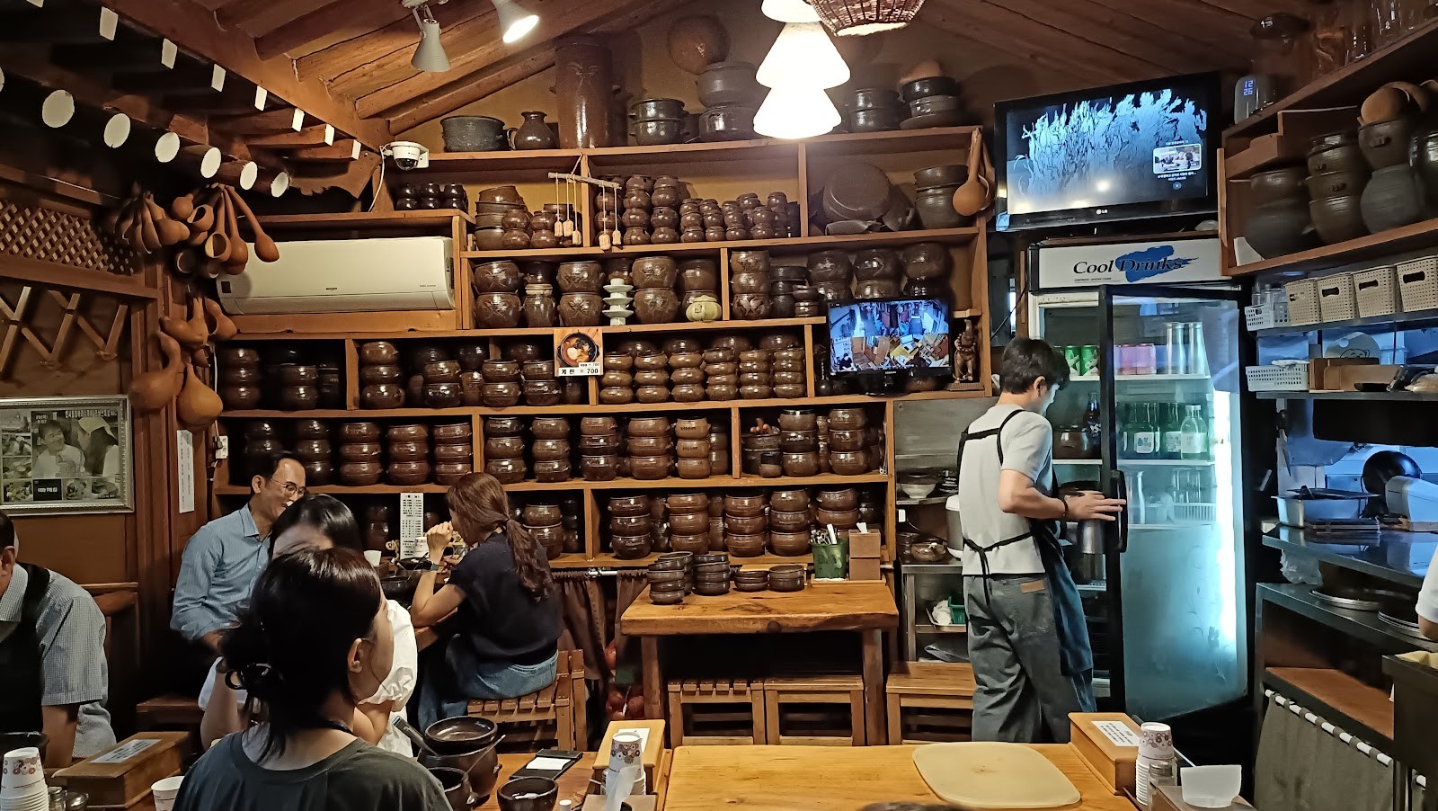 Insadong Sujebi: the place