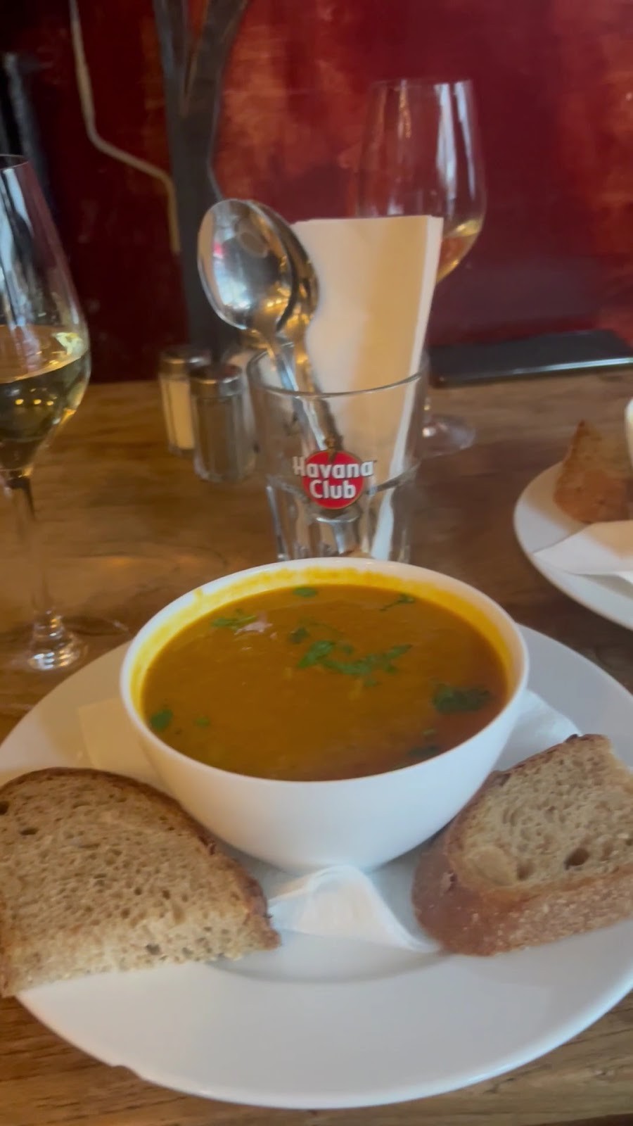 Schall & Rauch: food & drinks