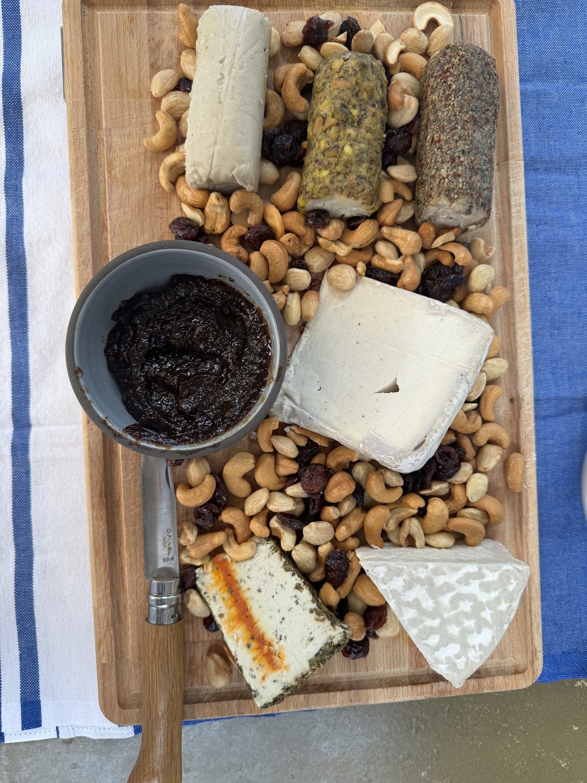 Rebel Cheese Essex Market: food & drinks