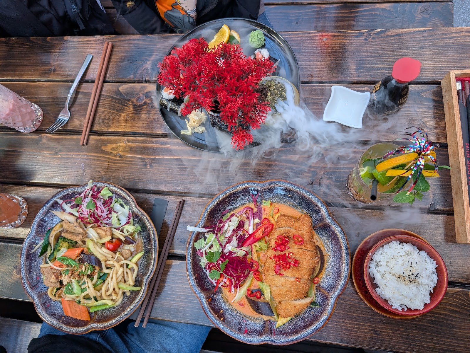 Padme Hum: food & drinks