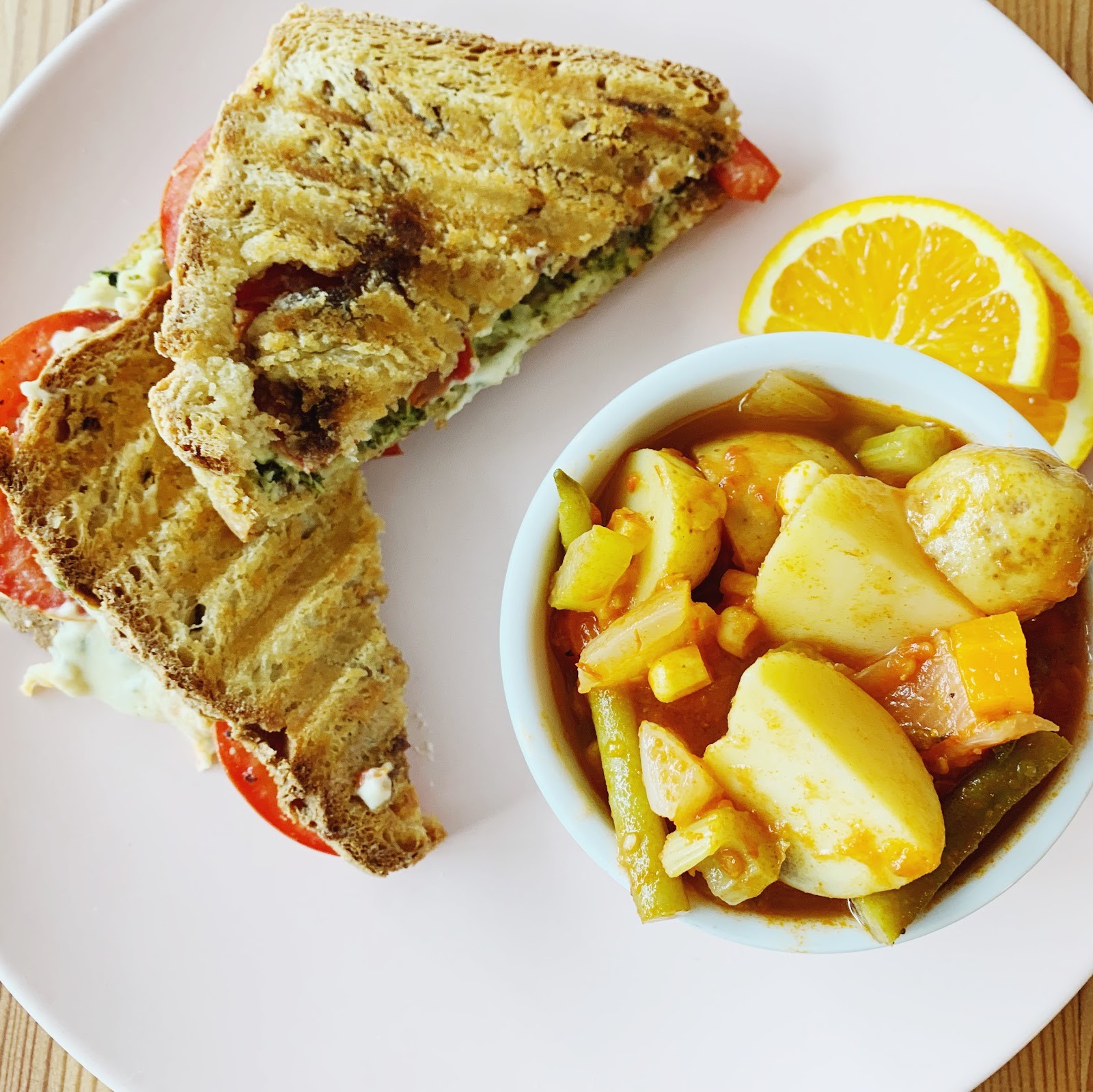 Tiny Moreso Café and Treat Shop: food & drinks