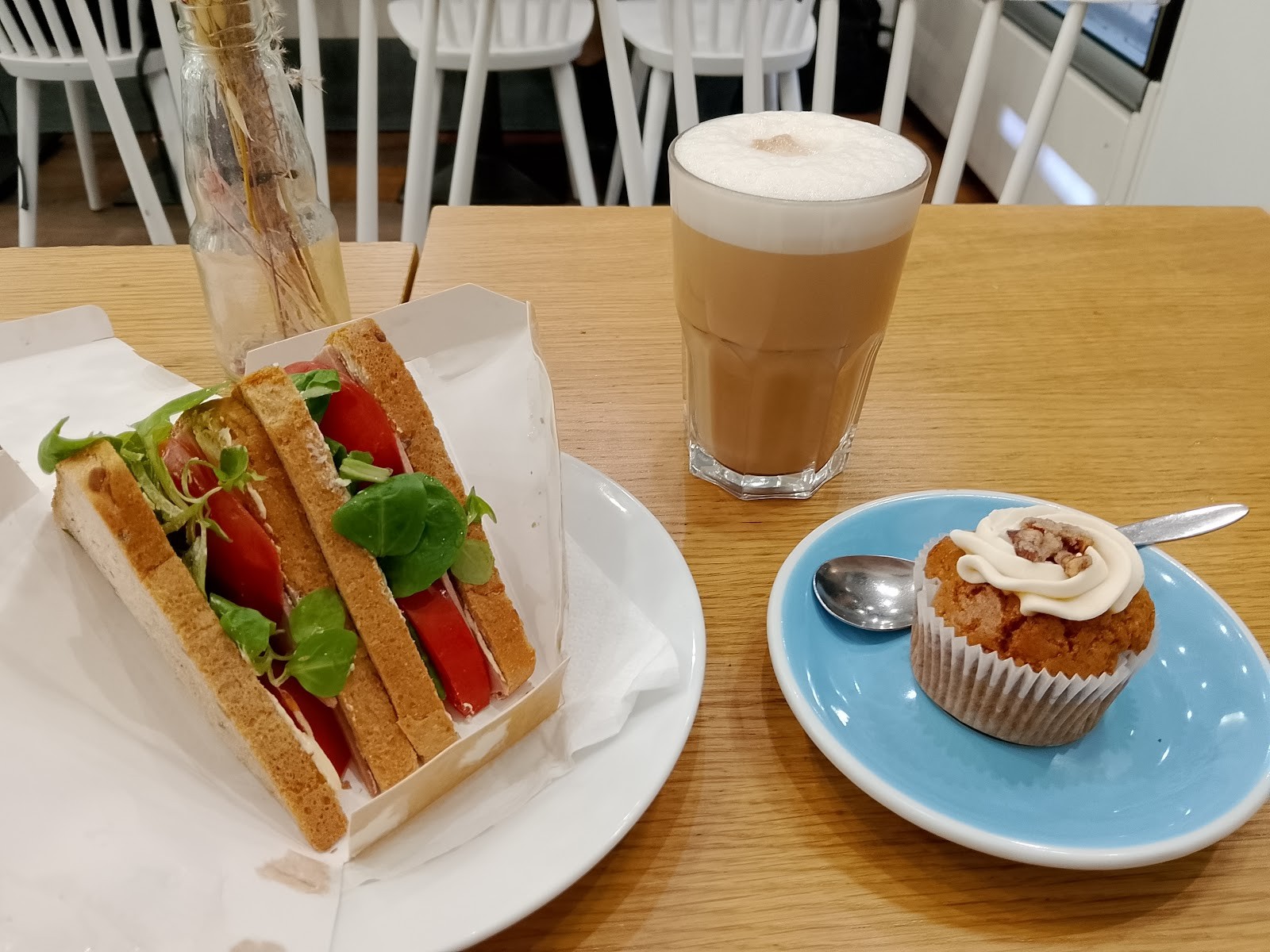 Cloud Cakes: food & drinks