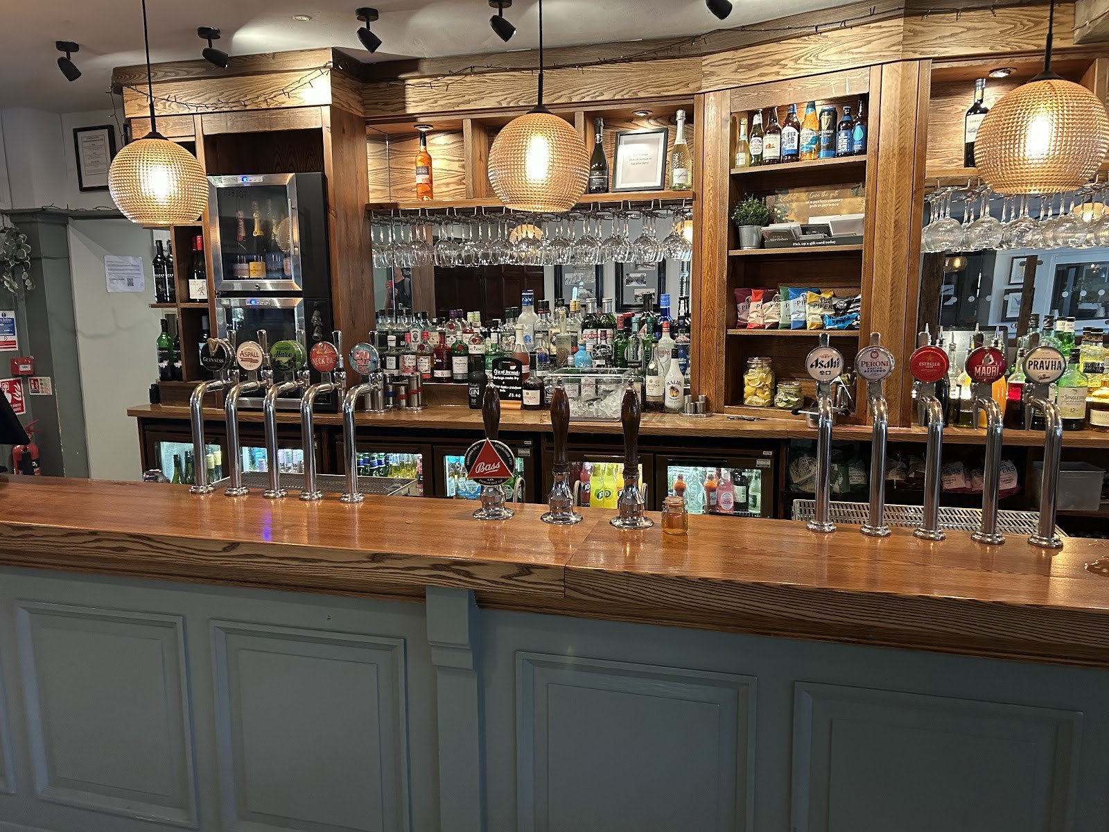 The Plymouth Arms: the place