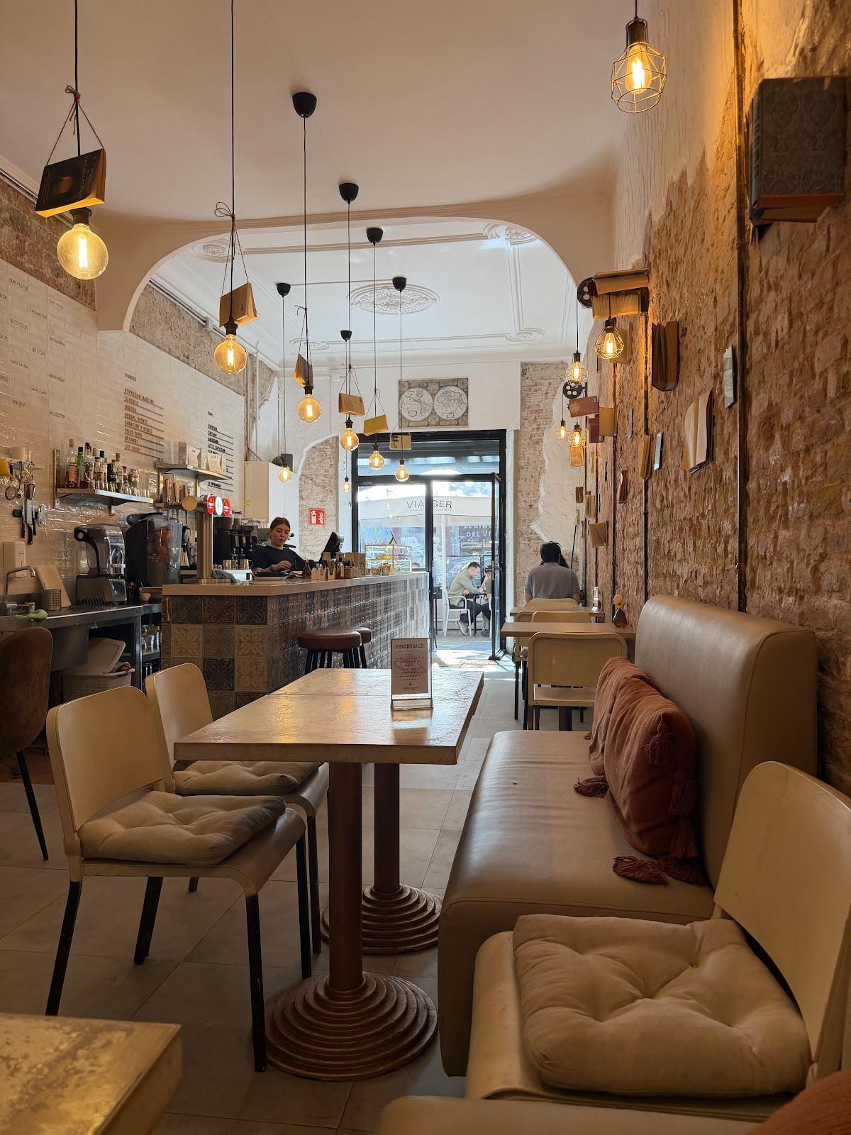 Viatger Café Brunch: the place