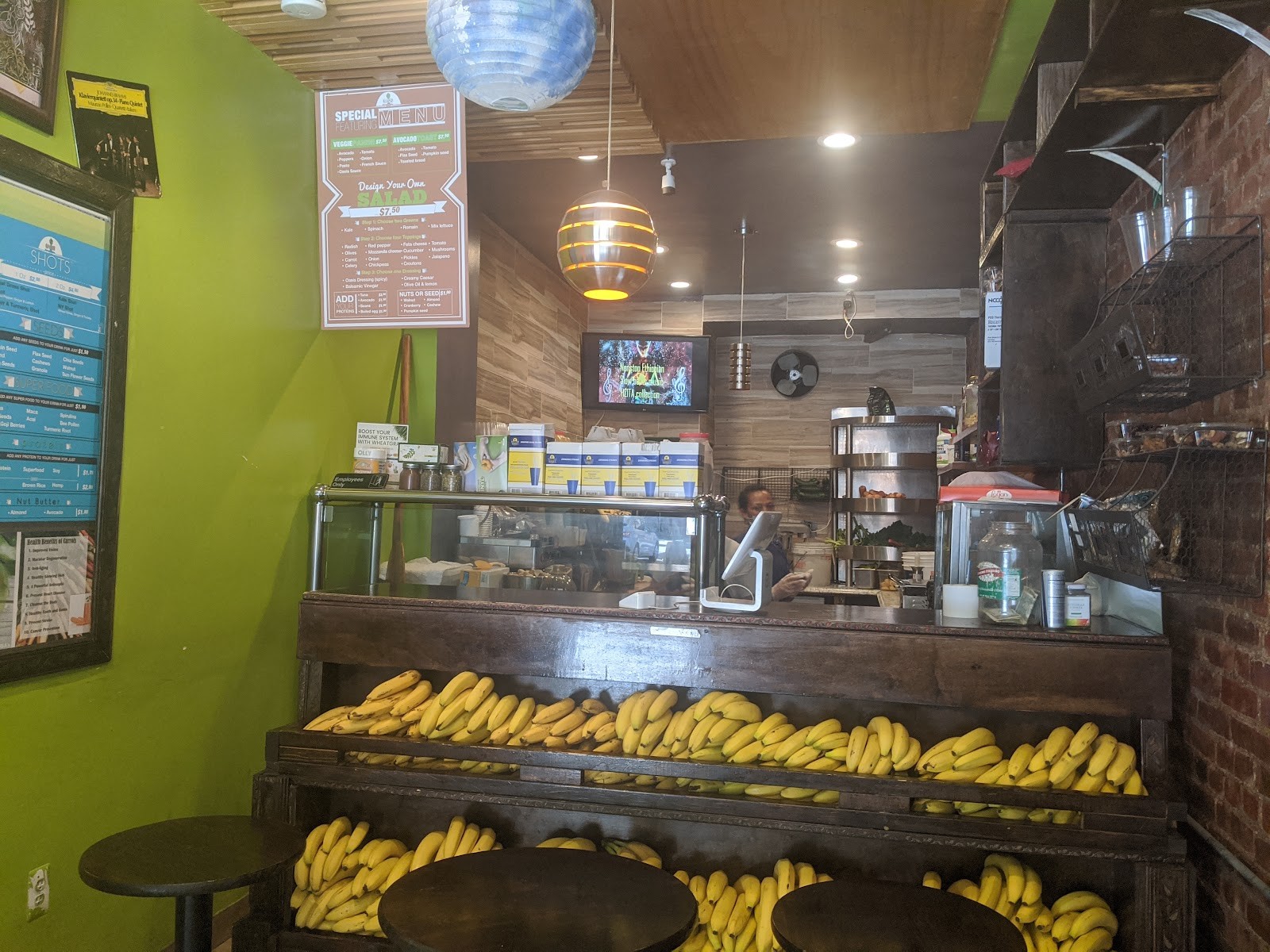 Oasis Jimma Juice Bar: the place