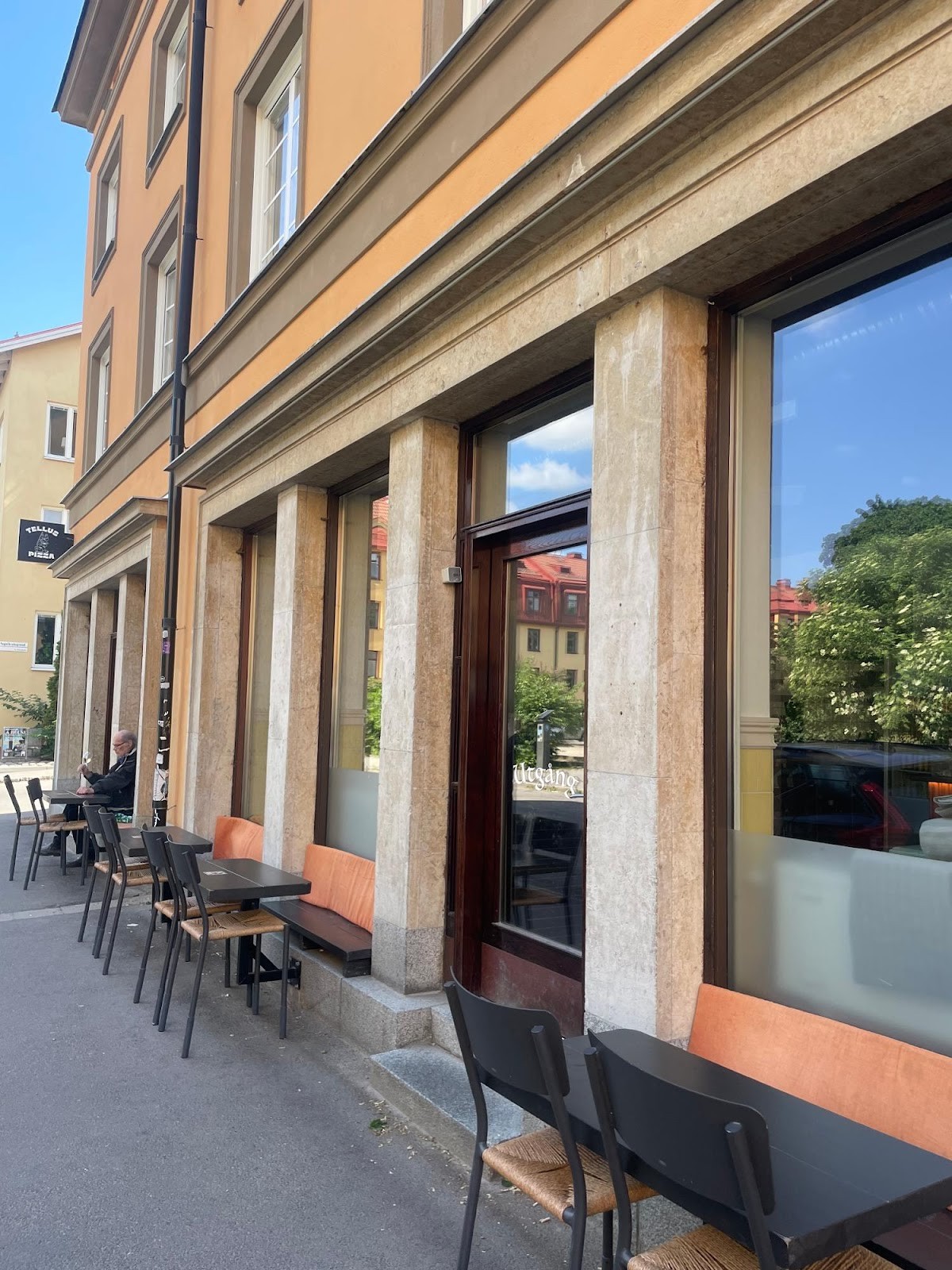 Tellus Pizza: the place