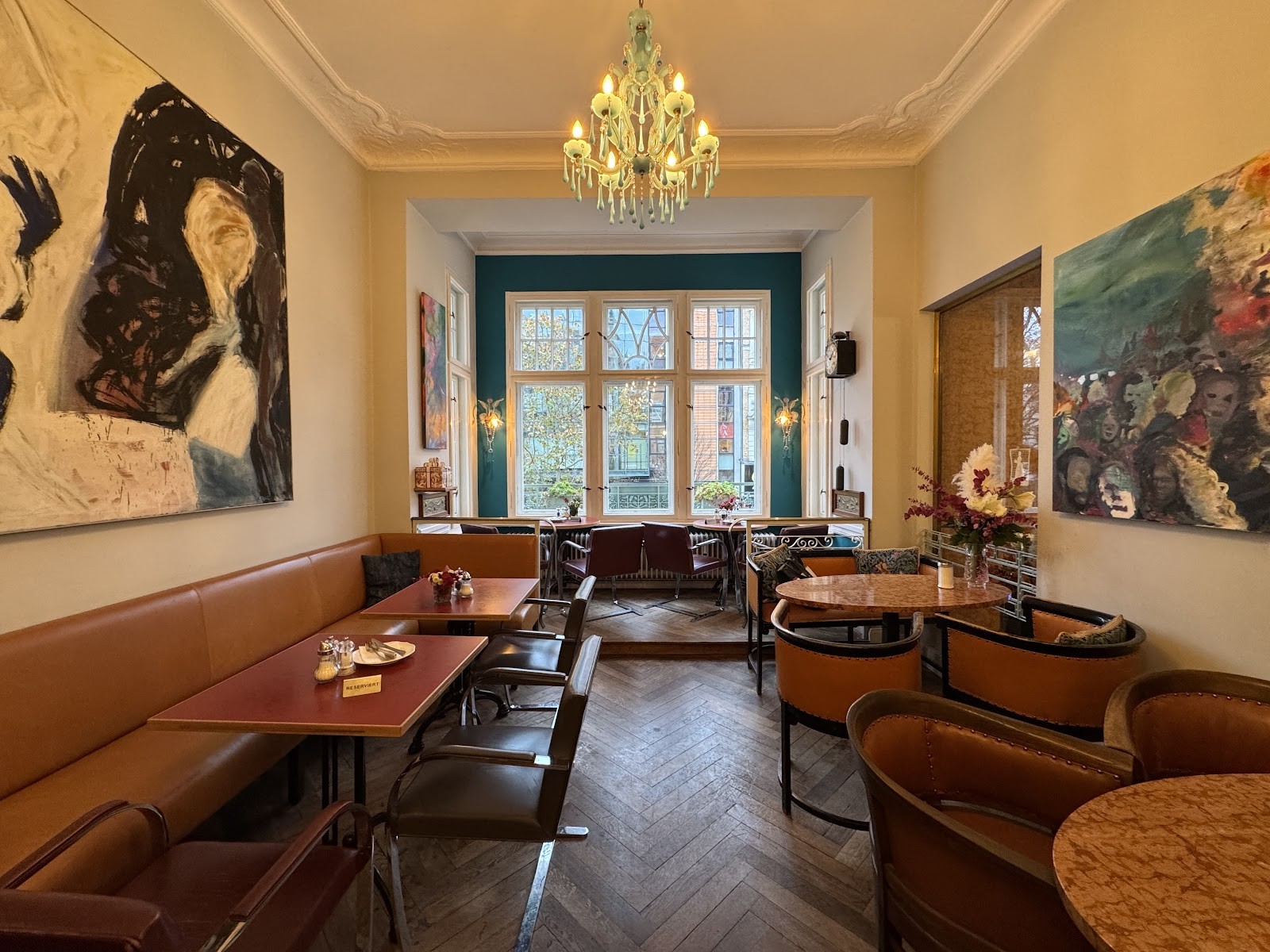 Cafe Baier: the place