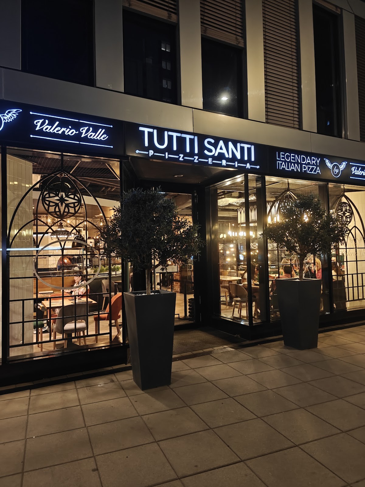 Restauracja Tutti Santi Królewska: the place