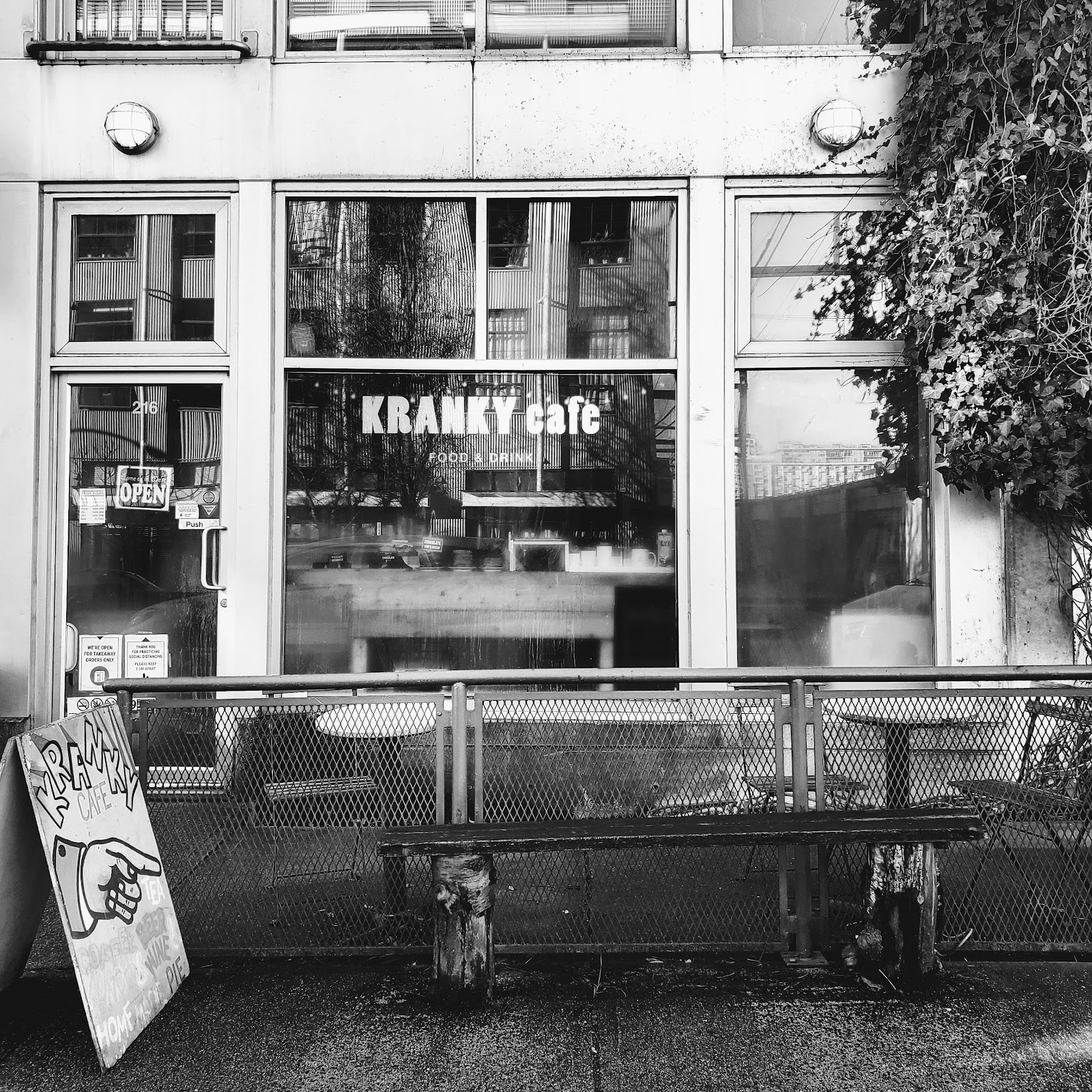 Kranky Cafe in Mount Pleasant: the place