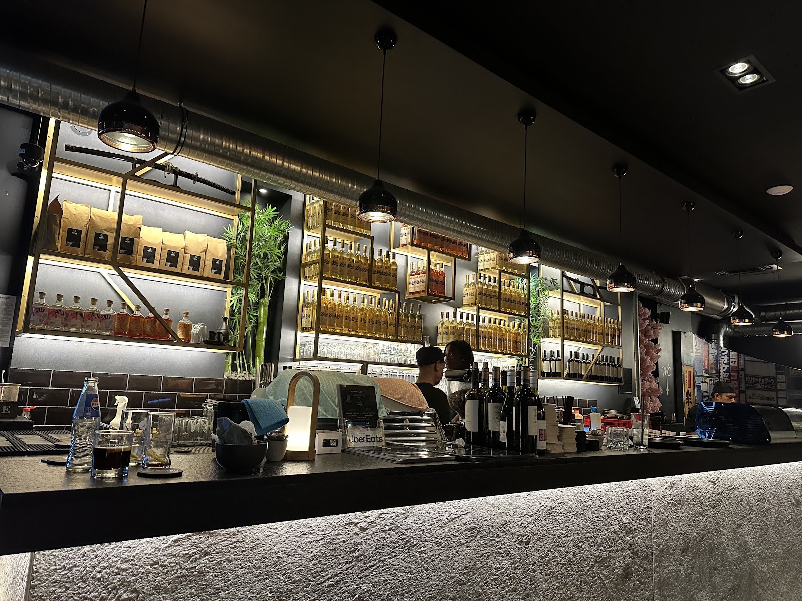 eatsu finest Sushi Bar: the place