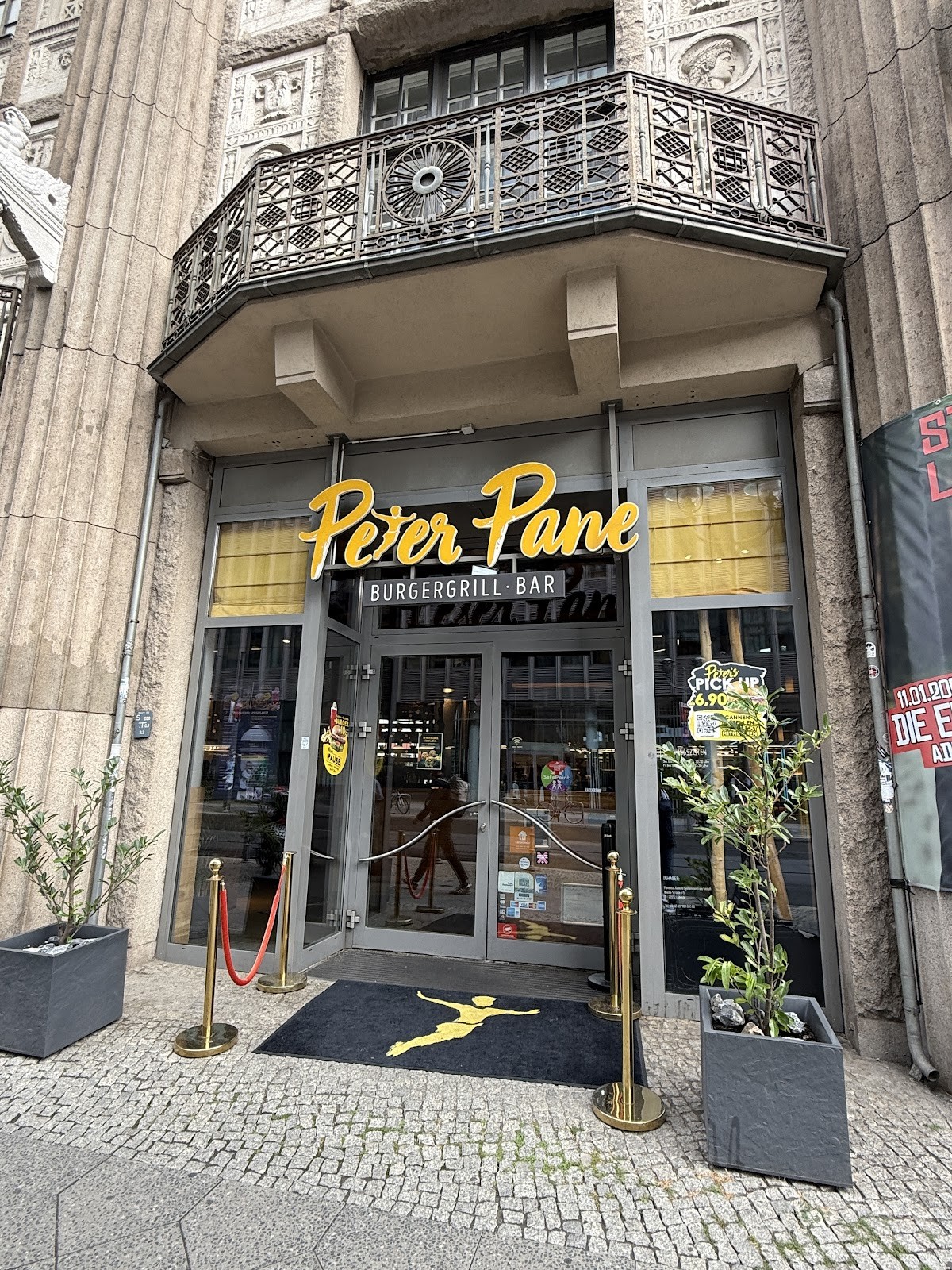 Peter Pane: the place