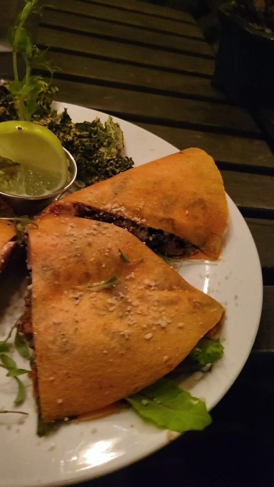 Peace Pies: food & drinks