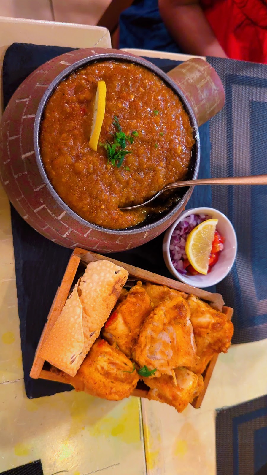 Shree Ram vegetarian Restaurant: food & drinks