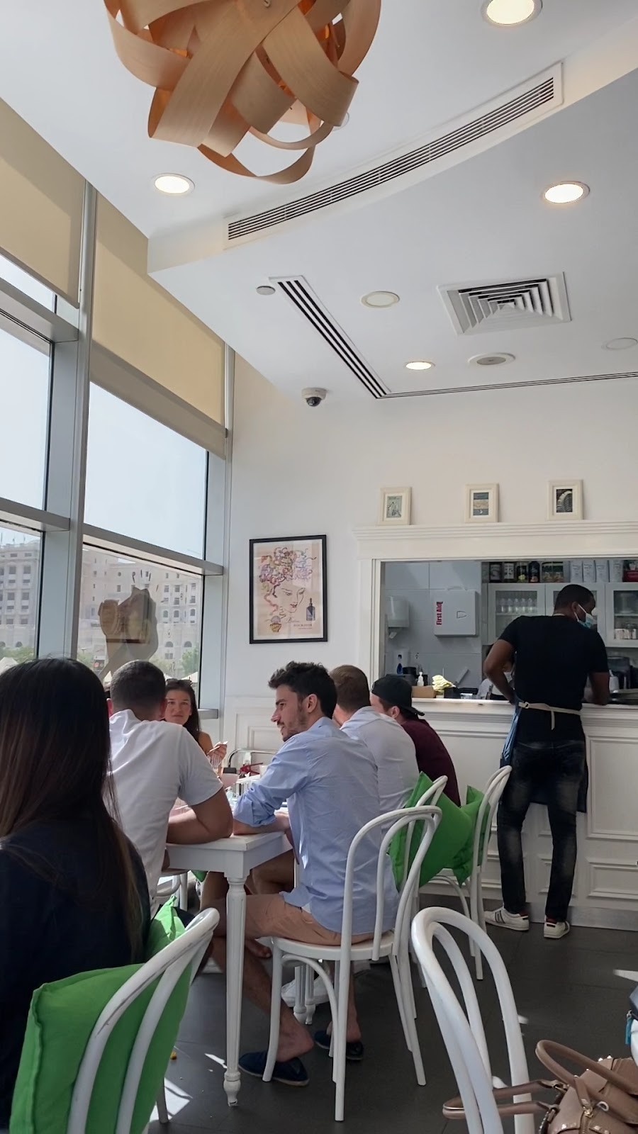 Circle Cafe (Dubai Media City): the place