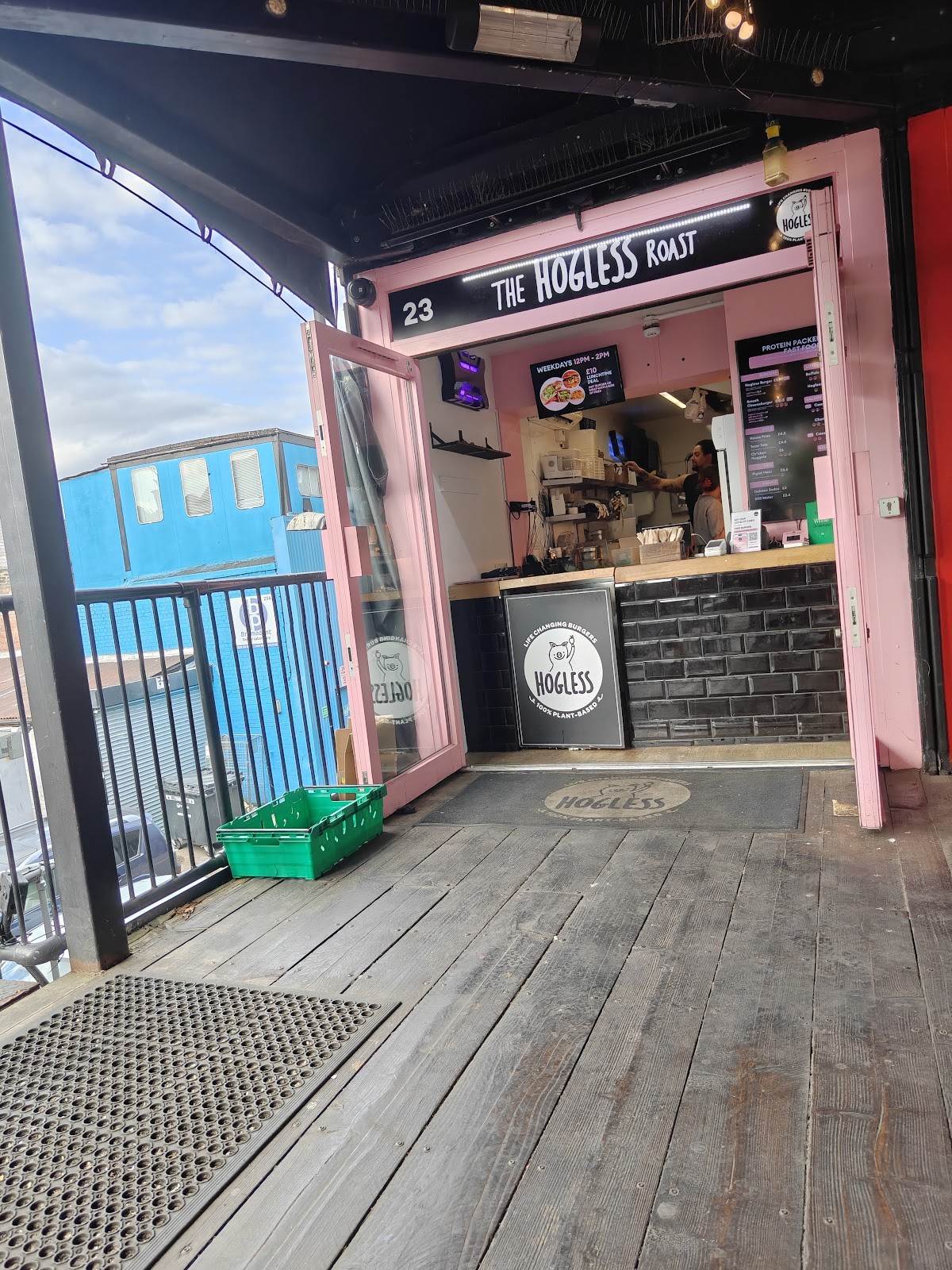 The Hogless Roast: the place