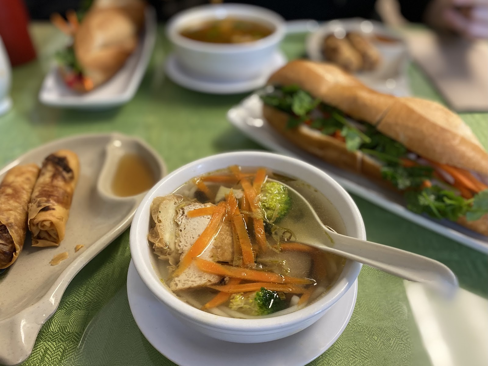 Petit Marché Végé: food & drinks