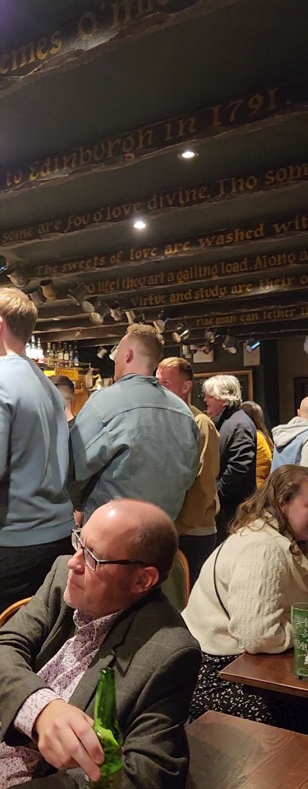 Beehive Inn: the place