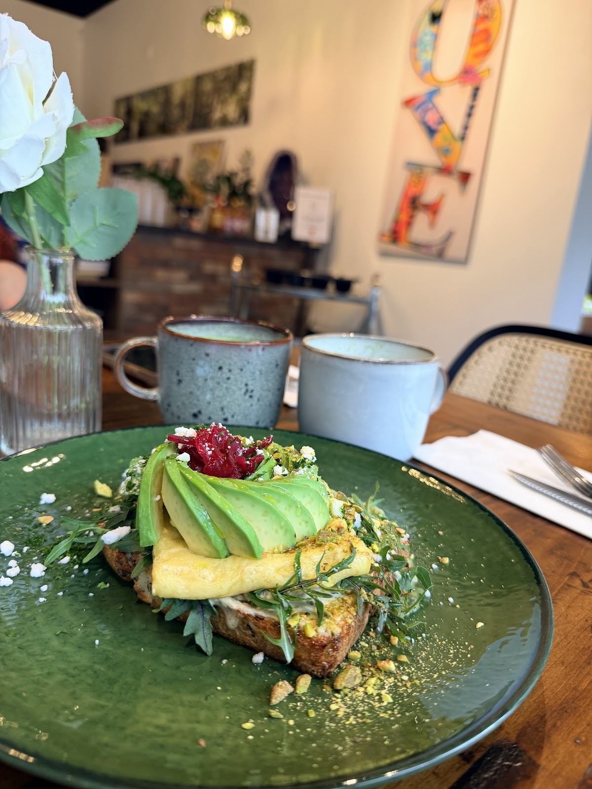AM Cafe: food & drinks
