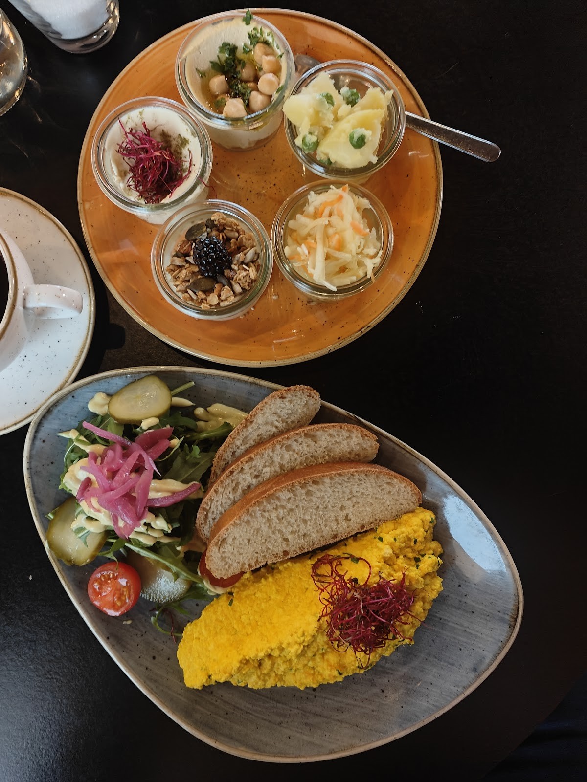 Life Deli: food & drinks