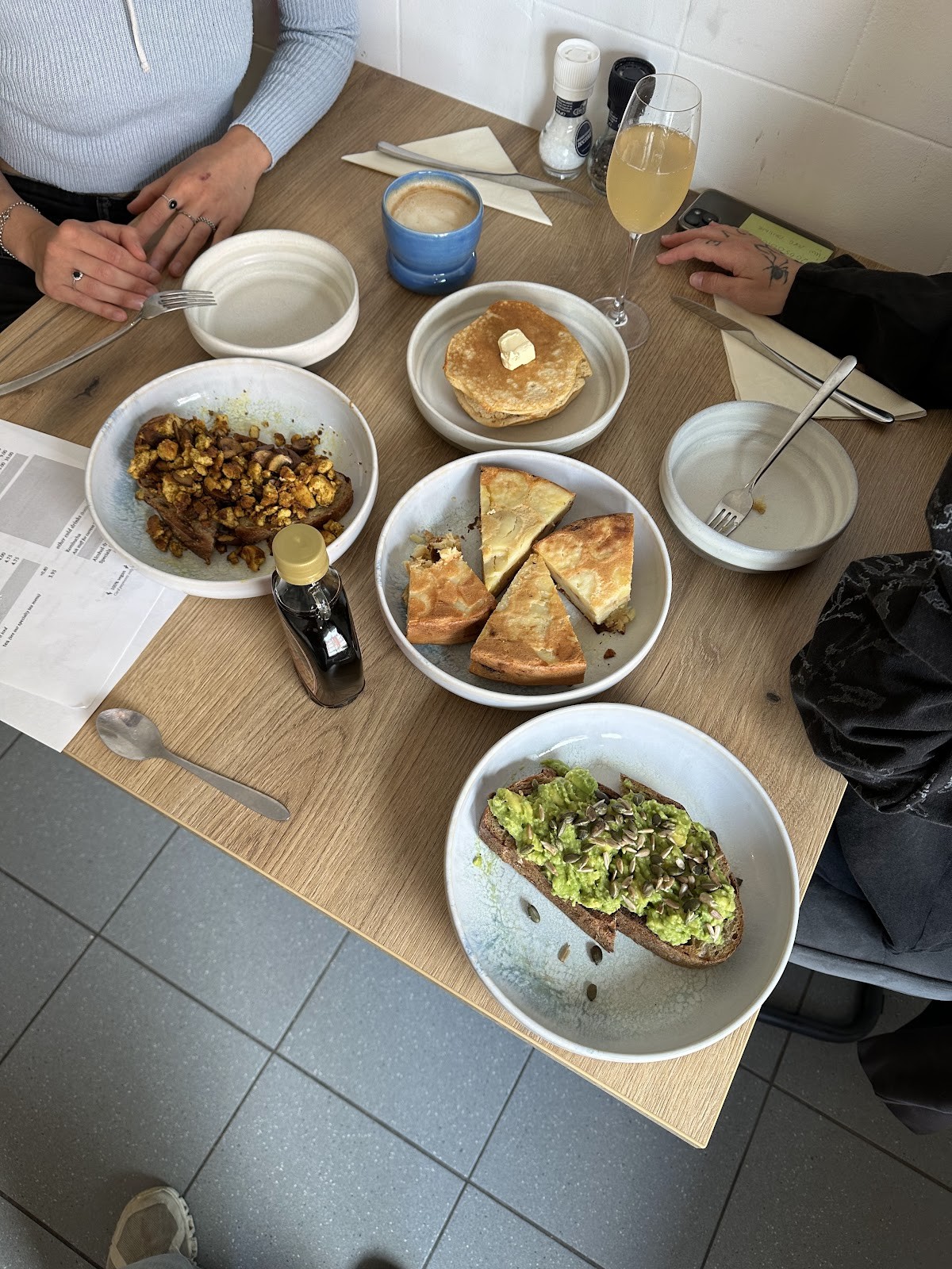 Cocoon Brunch: food & drinks