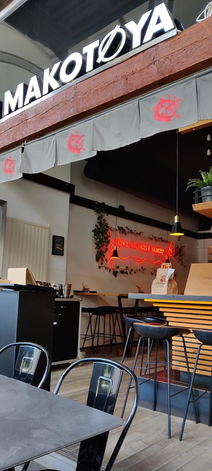 Ramen Makotoya RATHAUS: the place