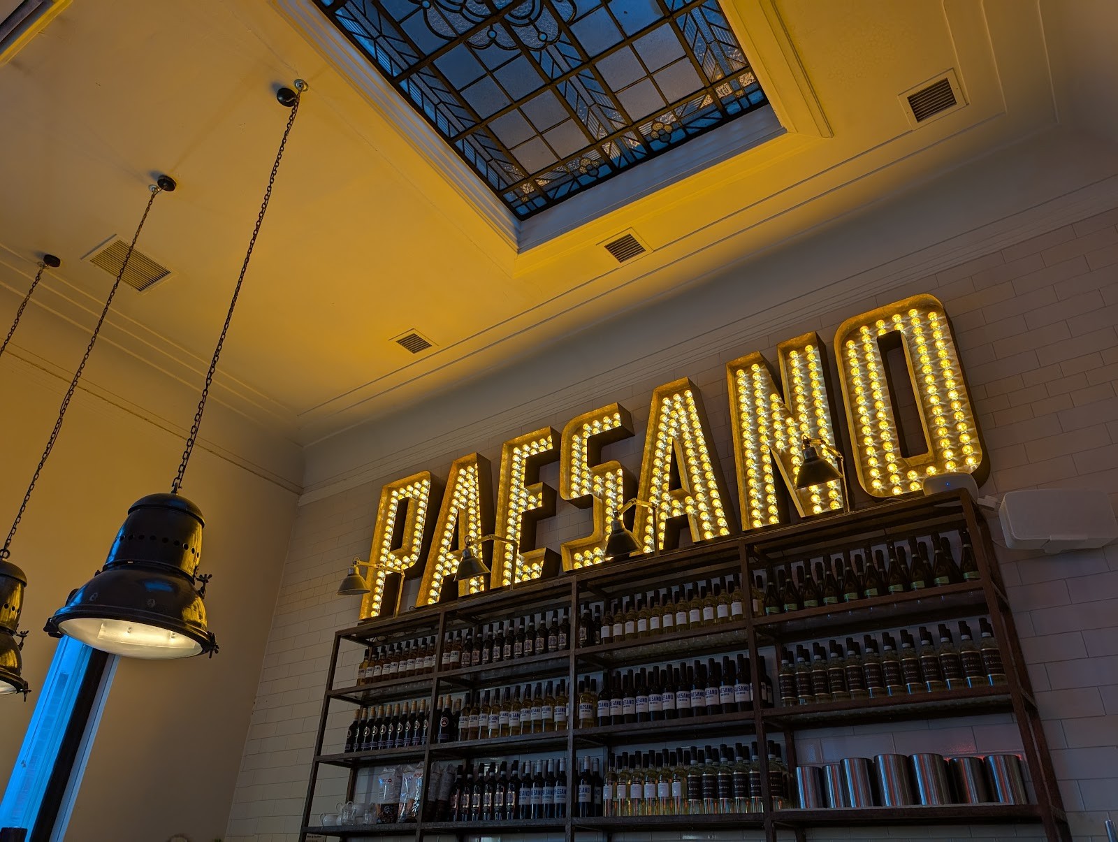 Paesano Pizza West End: the place