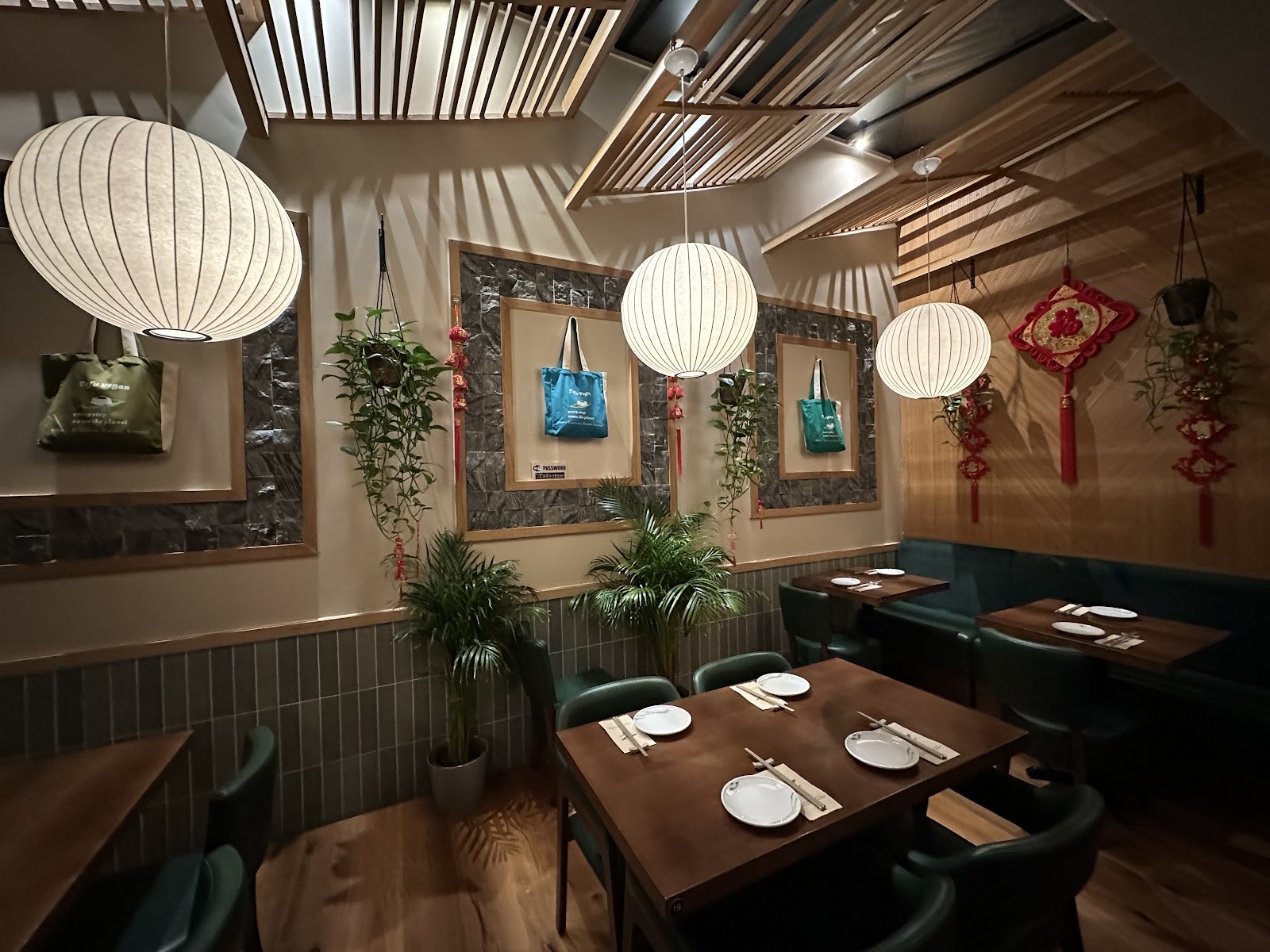 Tofu Vegan - Charlotte: the place