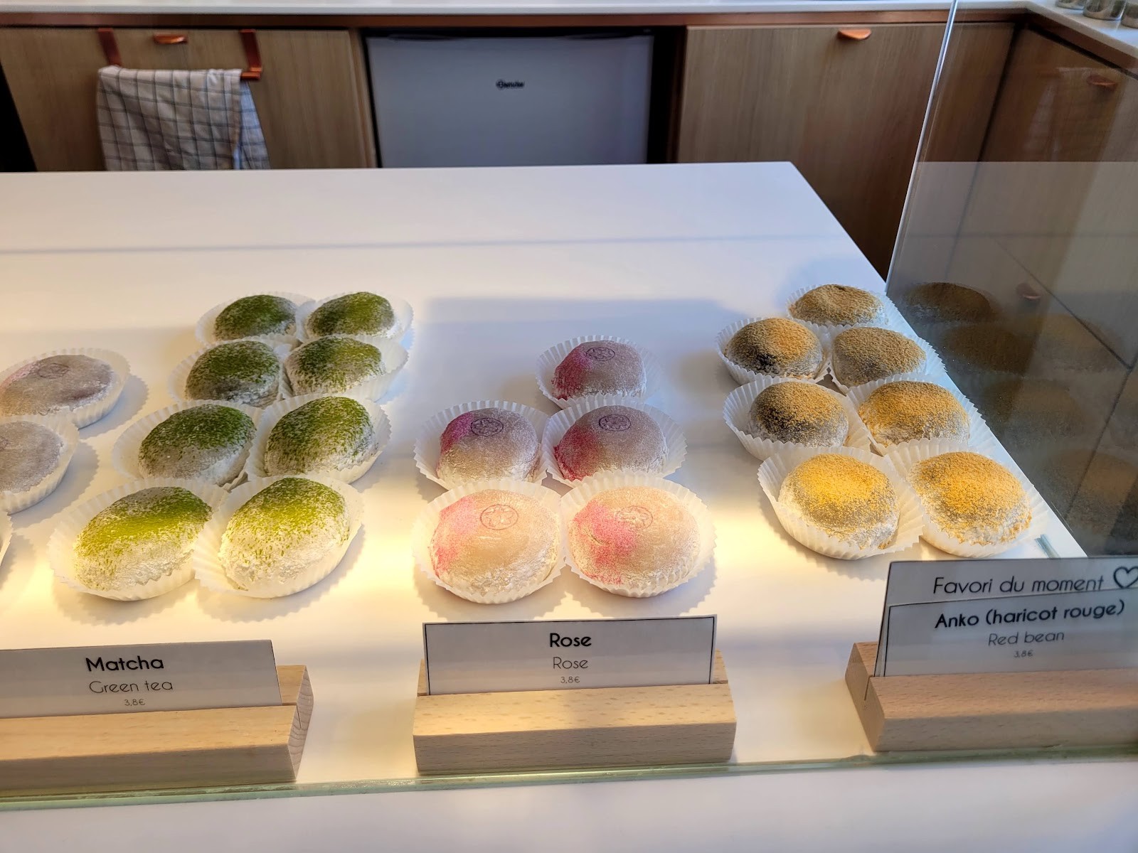 La Maison du Mochi: food & drinks