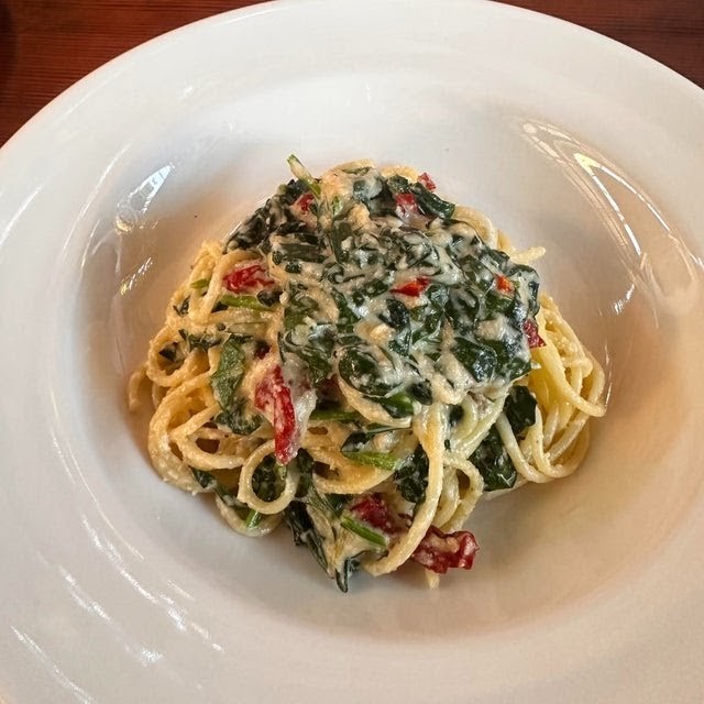 CinKuni (Italian & Japanese Cuisine): food & drinks