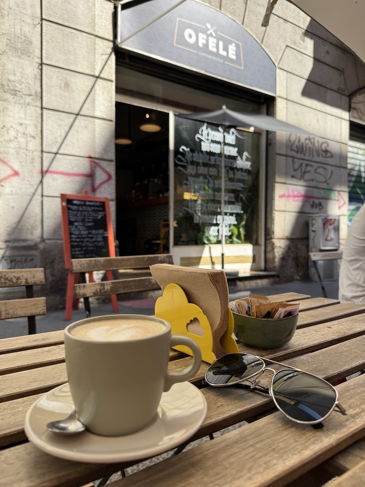 Ofelé. Caffè & Coccole.: the place