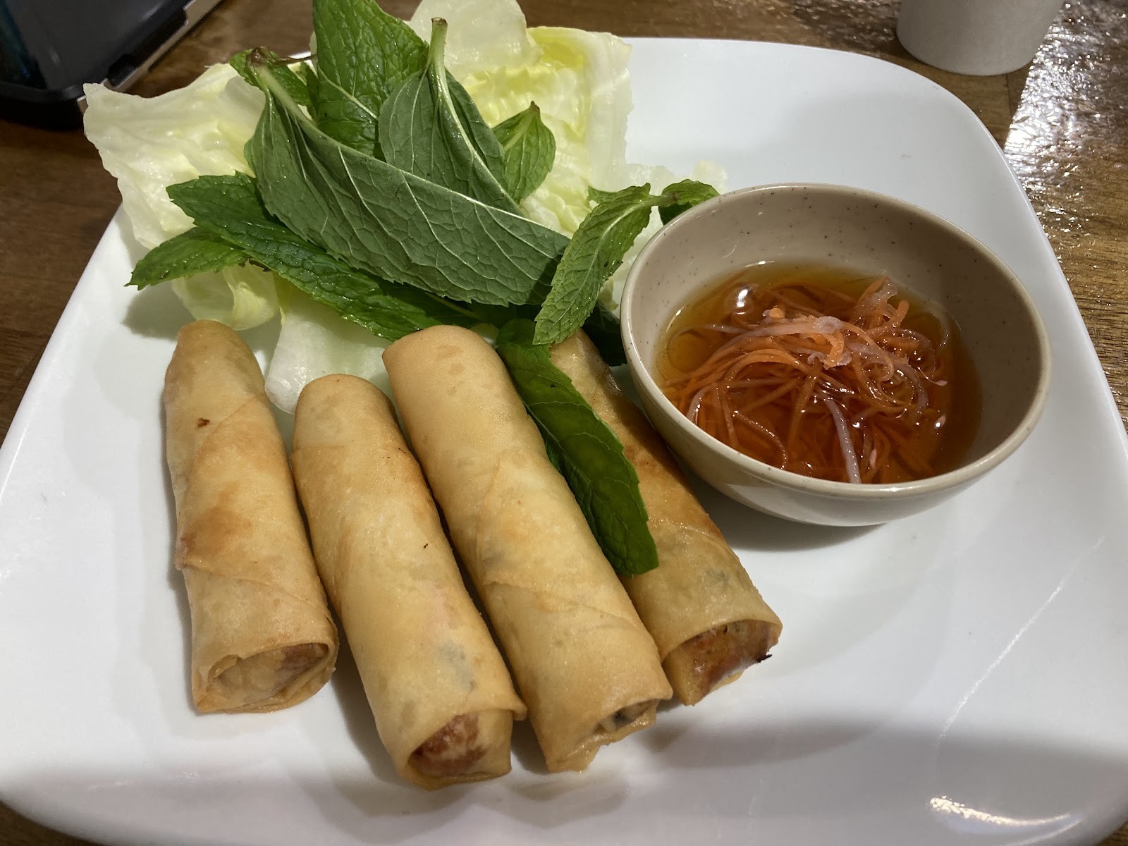 Loving Lien: food & drinks