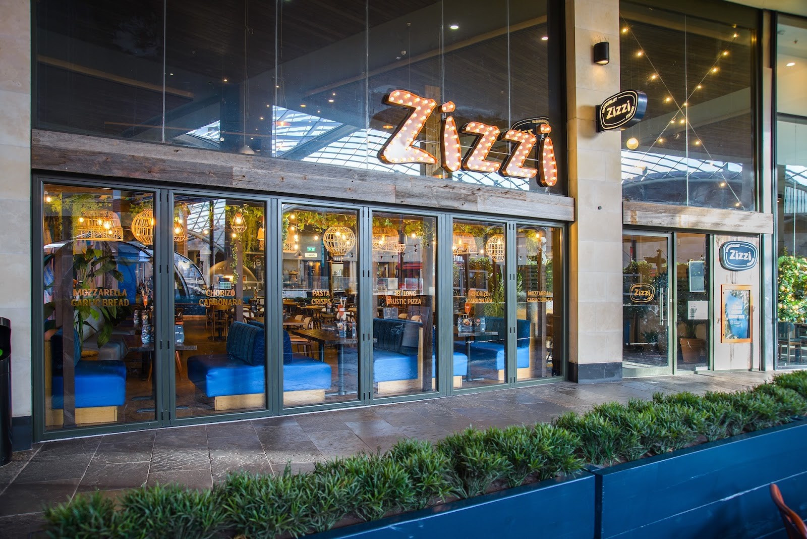Zizzi Bristol Cabot Circus: the place