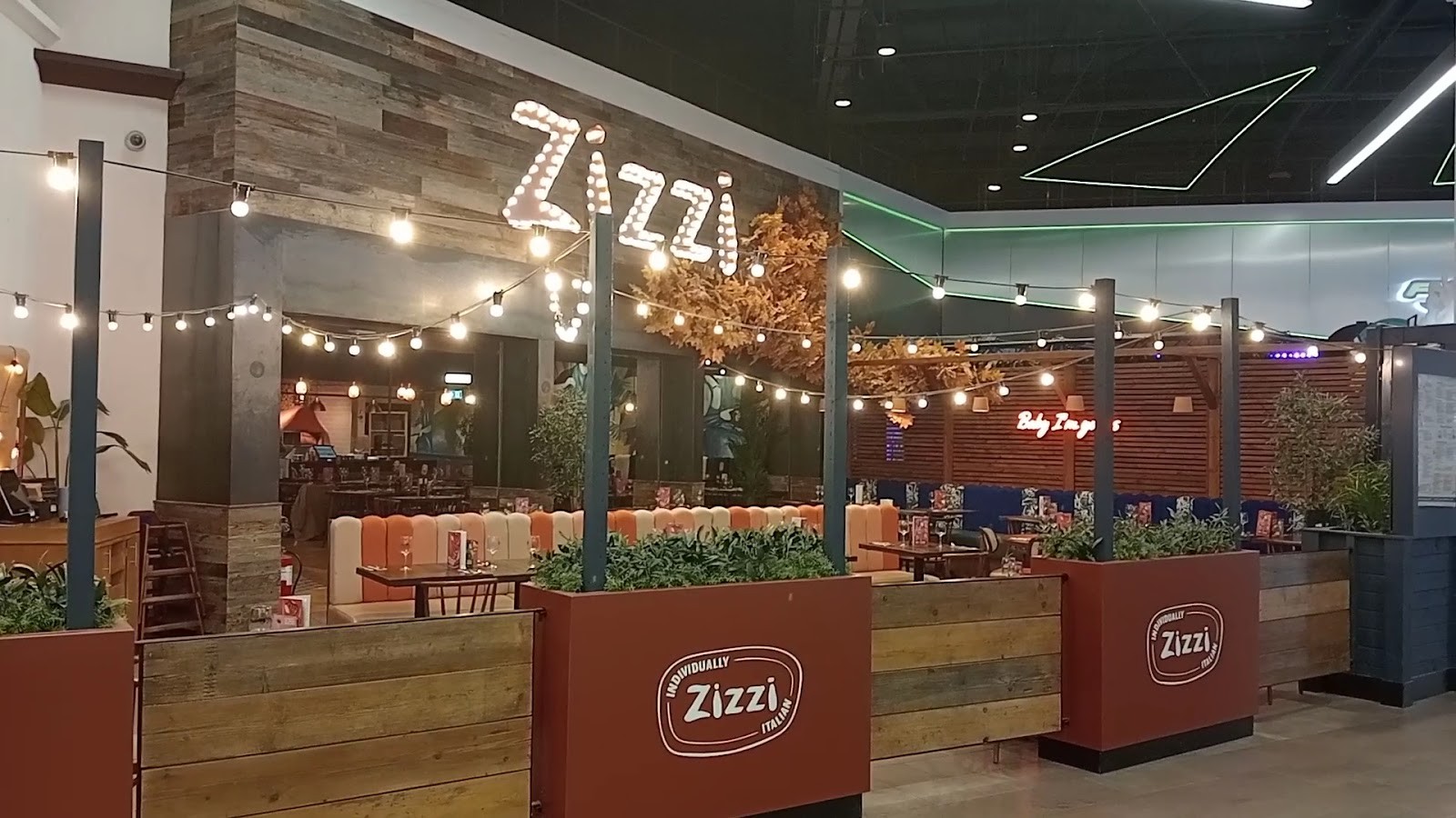 Zizzi - Meadowhall: the place