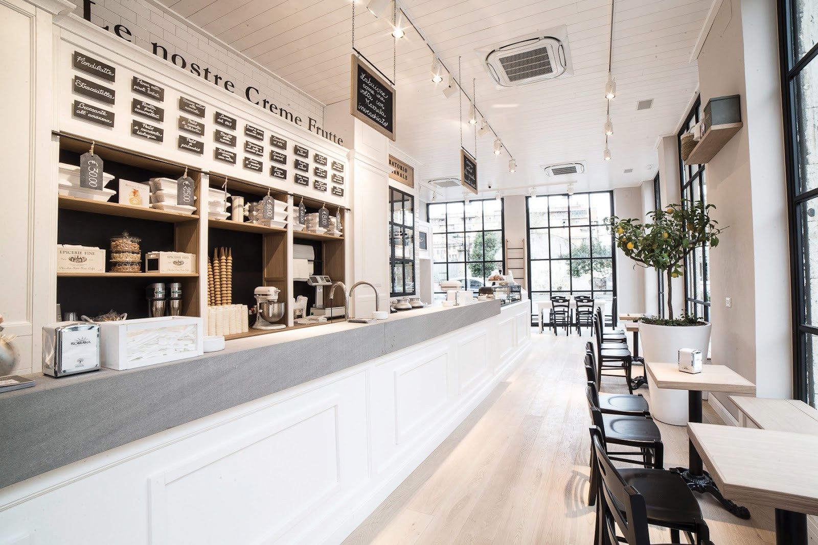 Gelateria La Romana dal 1947: the place