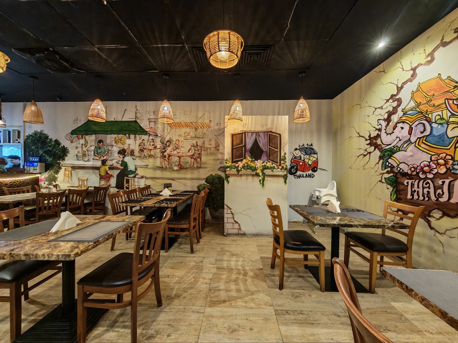 THAI SABAI RESTAURANT DUBAI: the place